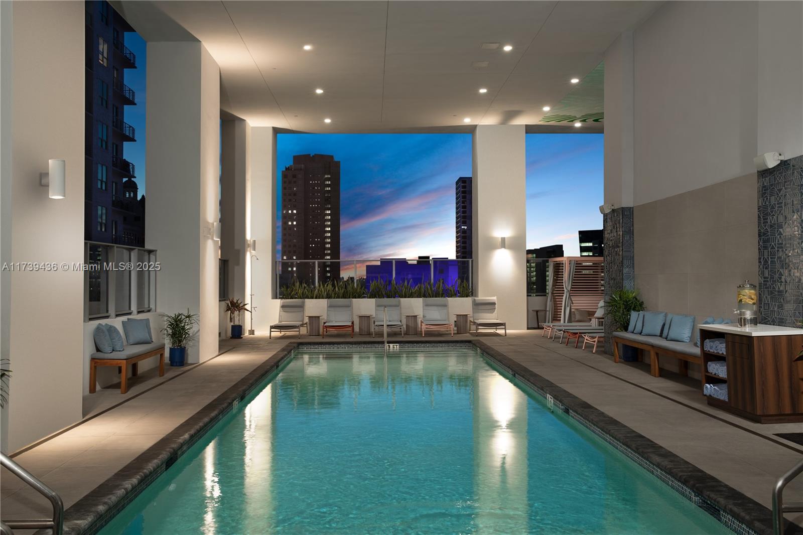 YOTELPAD Miami - Residential