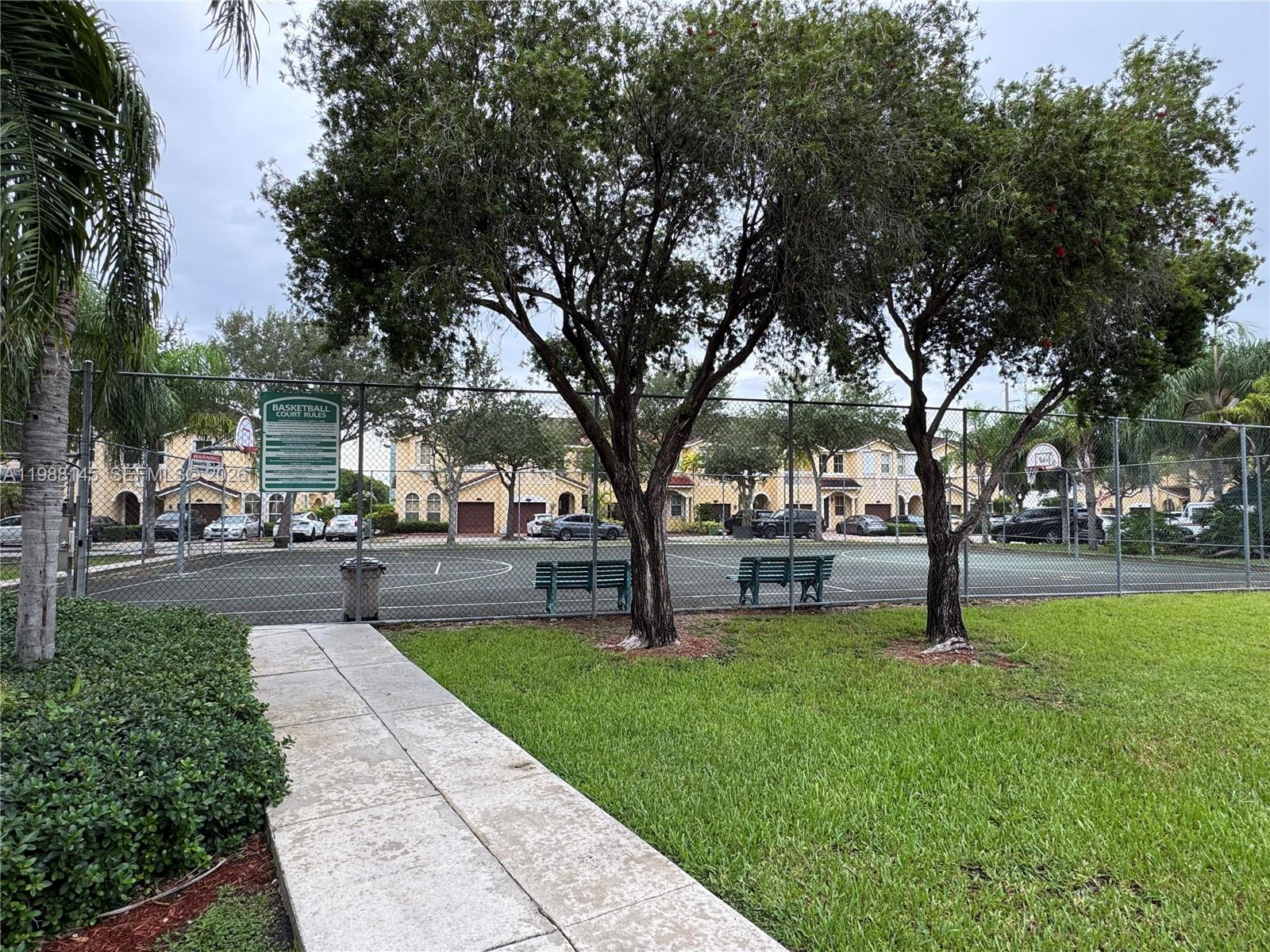 GRAND LAKES PHASE I - Residential