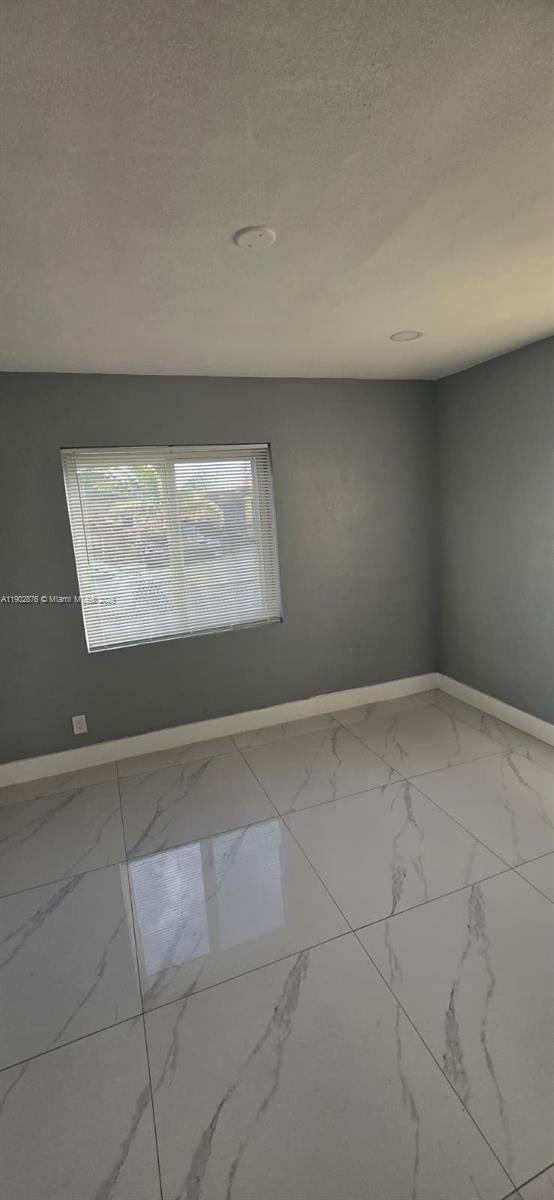 STEPHENS MANOR - Residential Lease