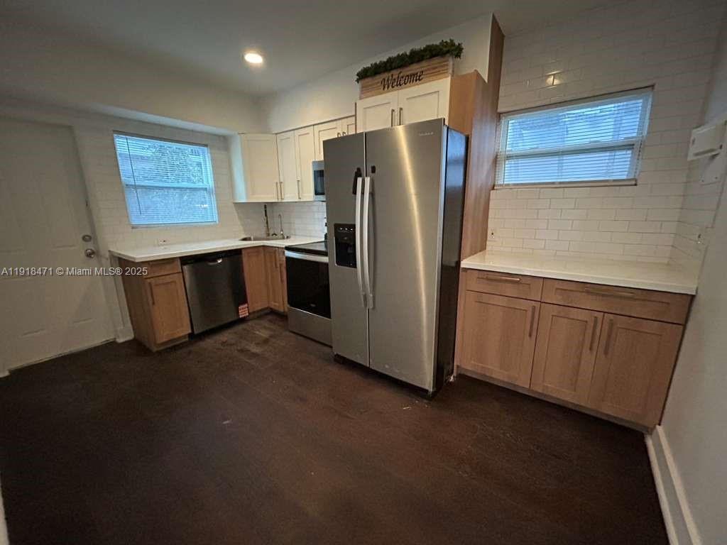 9760 Bay Harbor Ter 2