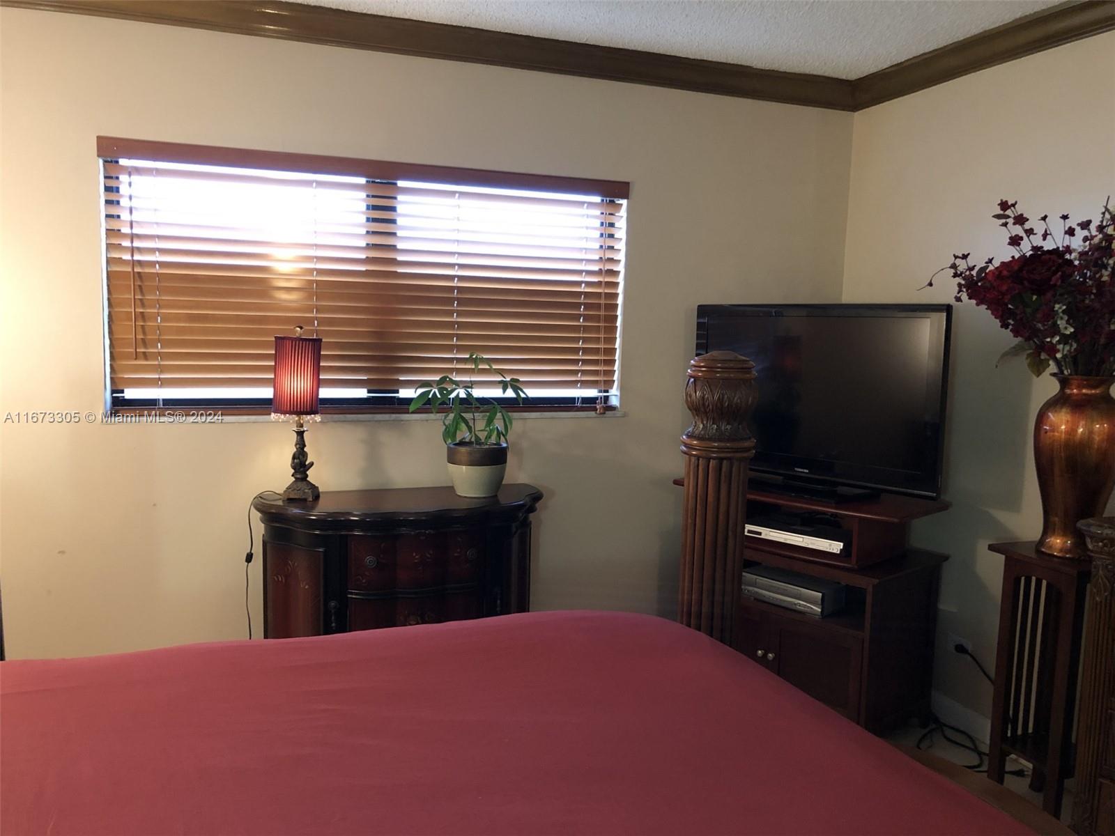 CANONGATE CONDO NO ONE - Residential