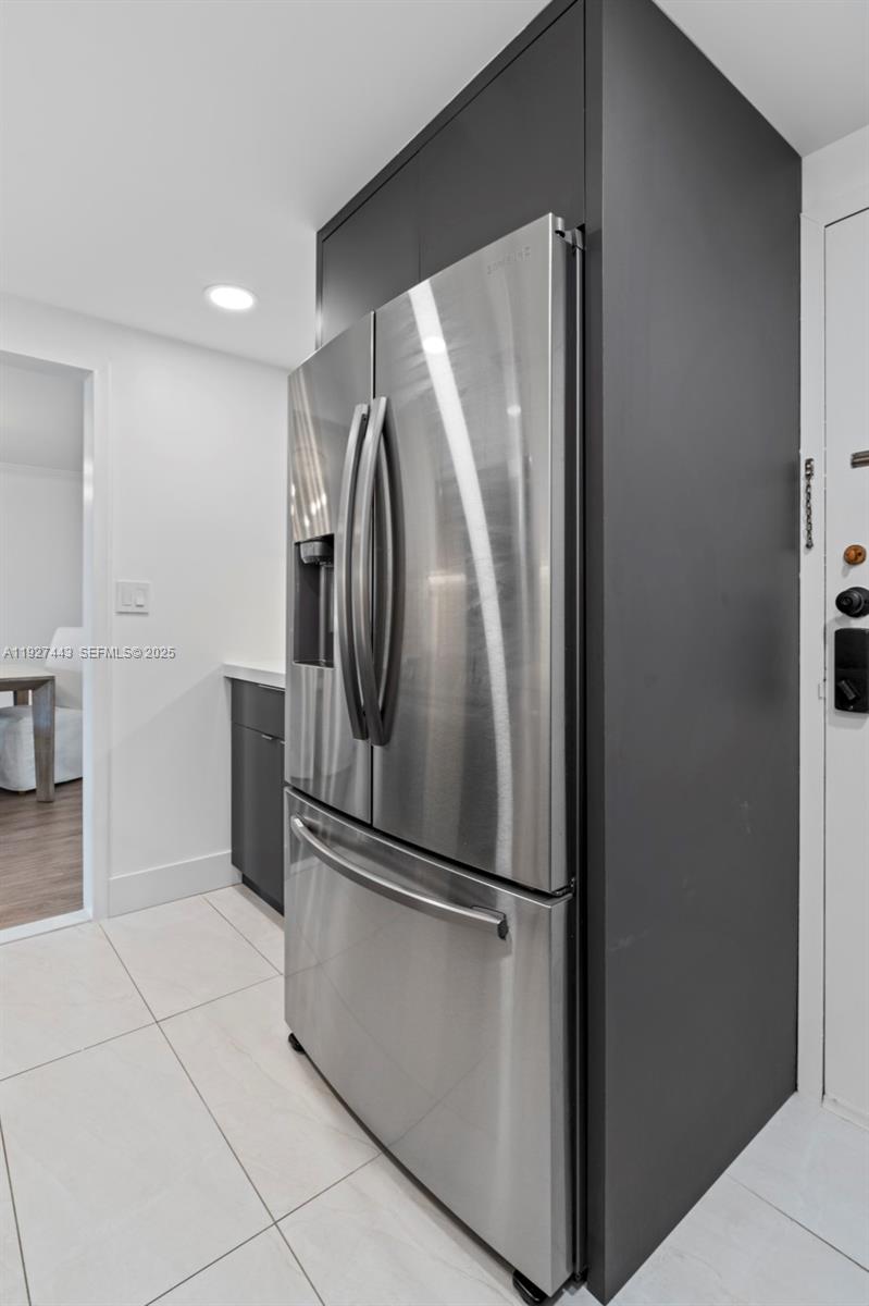 PARKER TOWER CONDO - Residential Lease