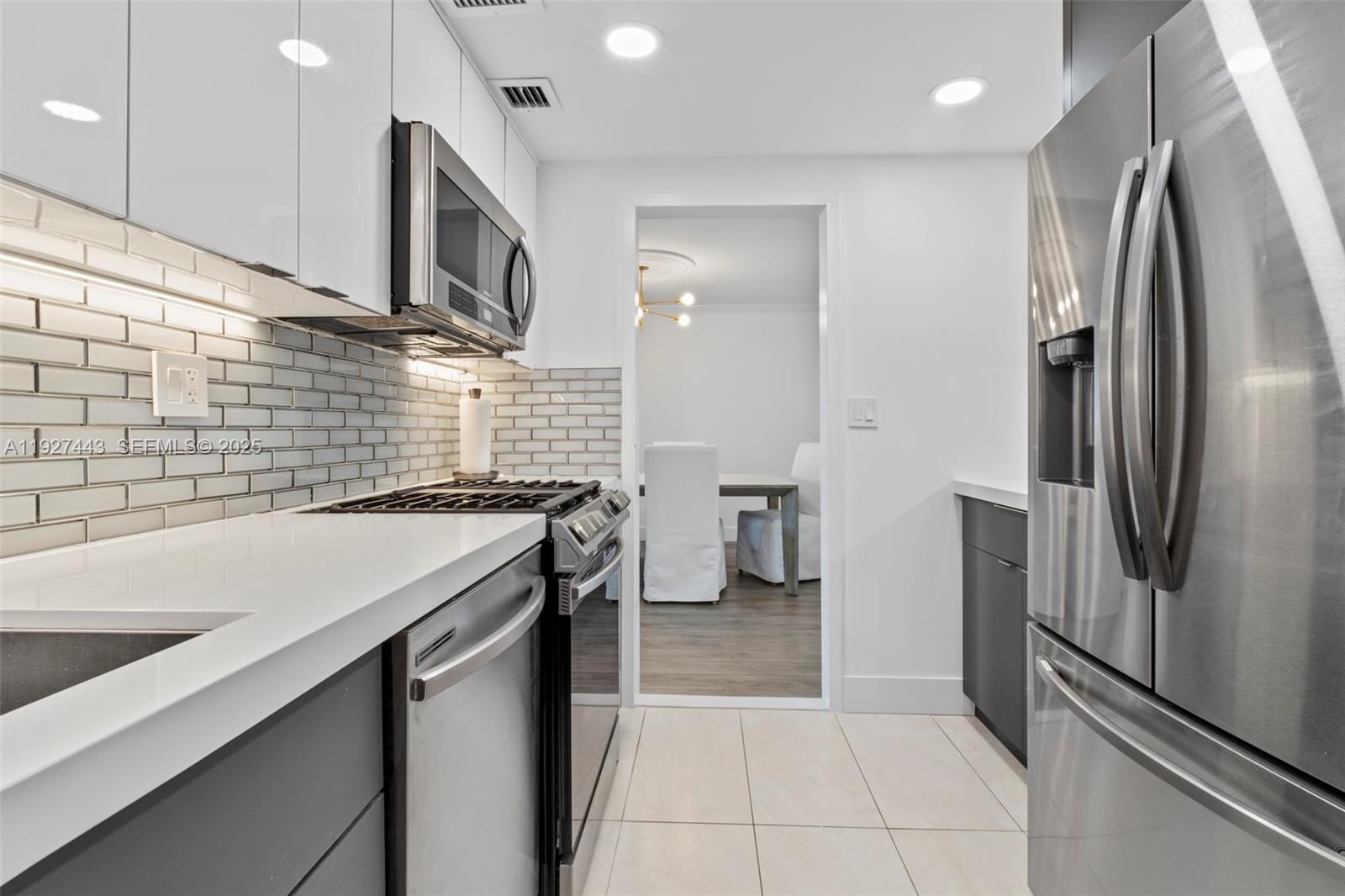 PARKER TOWER CONDO - Residential Lease