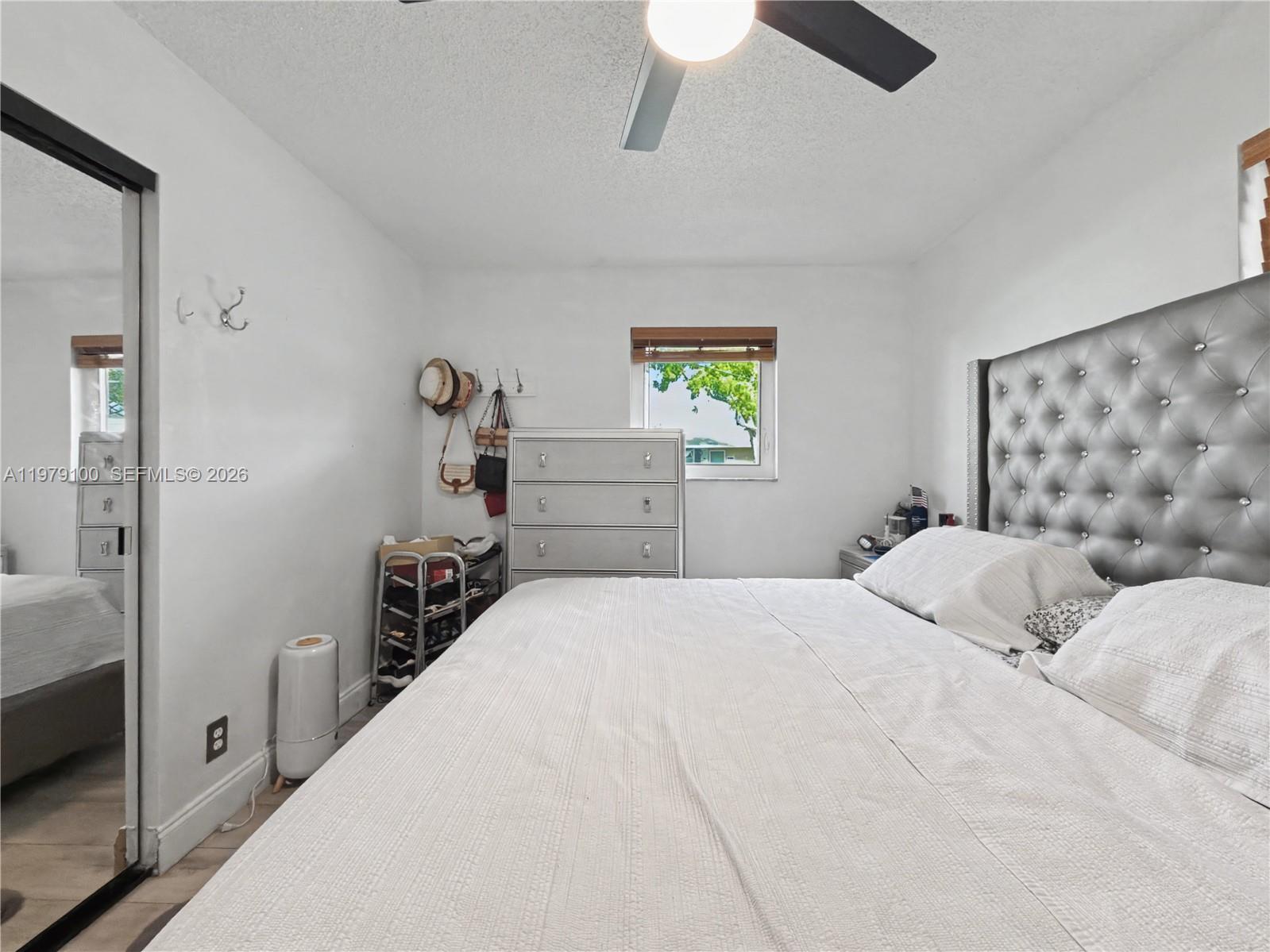 IMPERIAL VILLAS CONDO - Residential