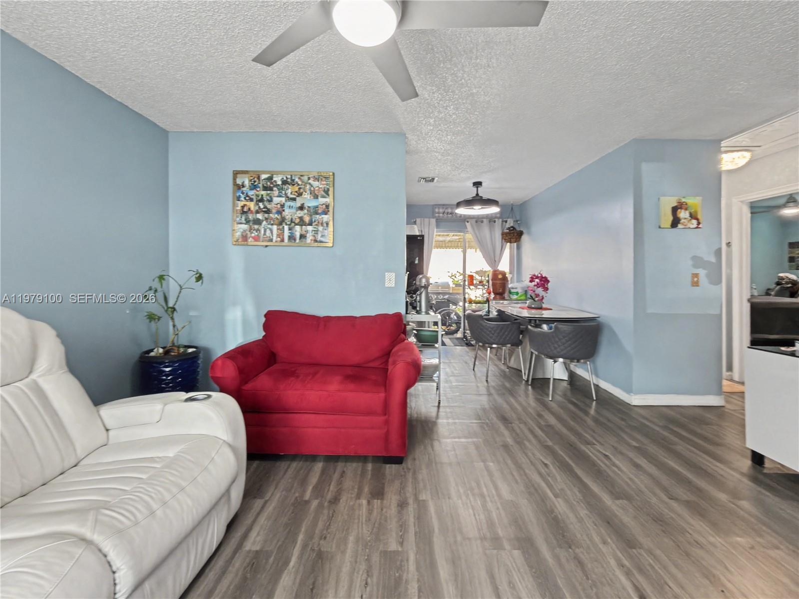 IMPERIAL VILLAS CONDO - Residential