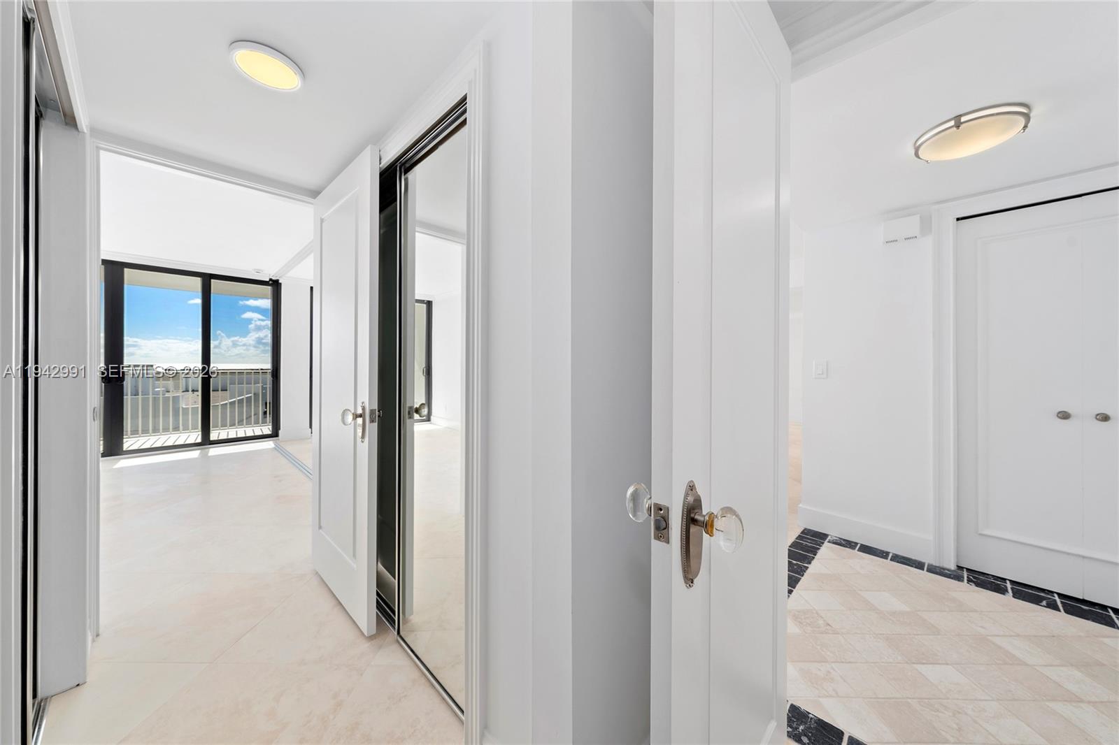 MAYFAIR HOUSE CONDO - Residential