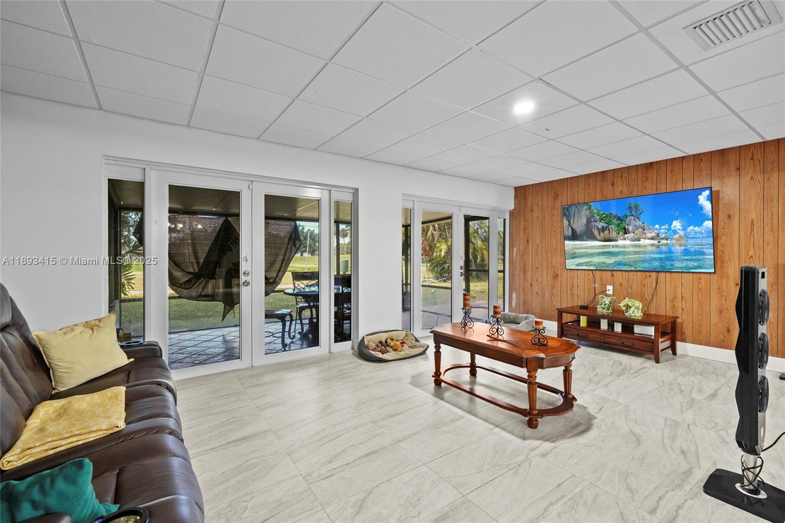 COUNTRY CLUB OF MIAMI FAI - Residential