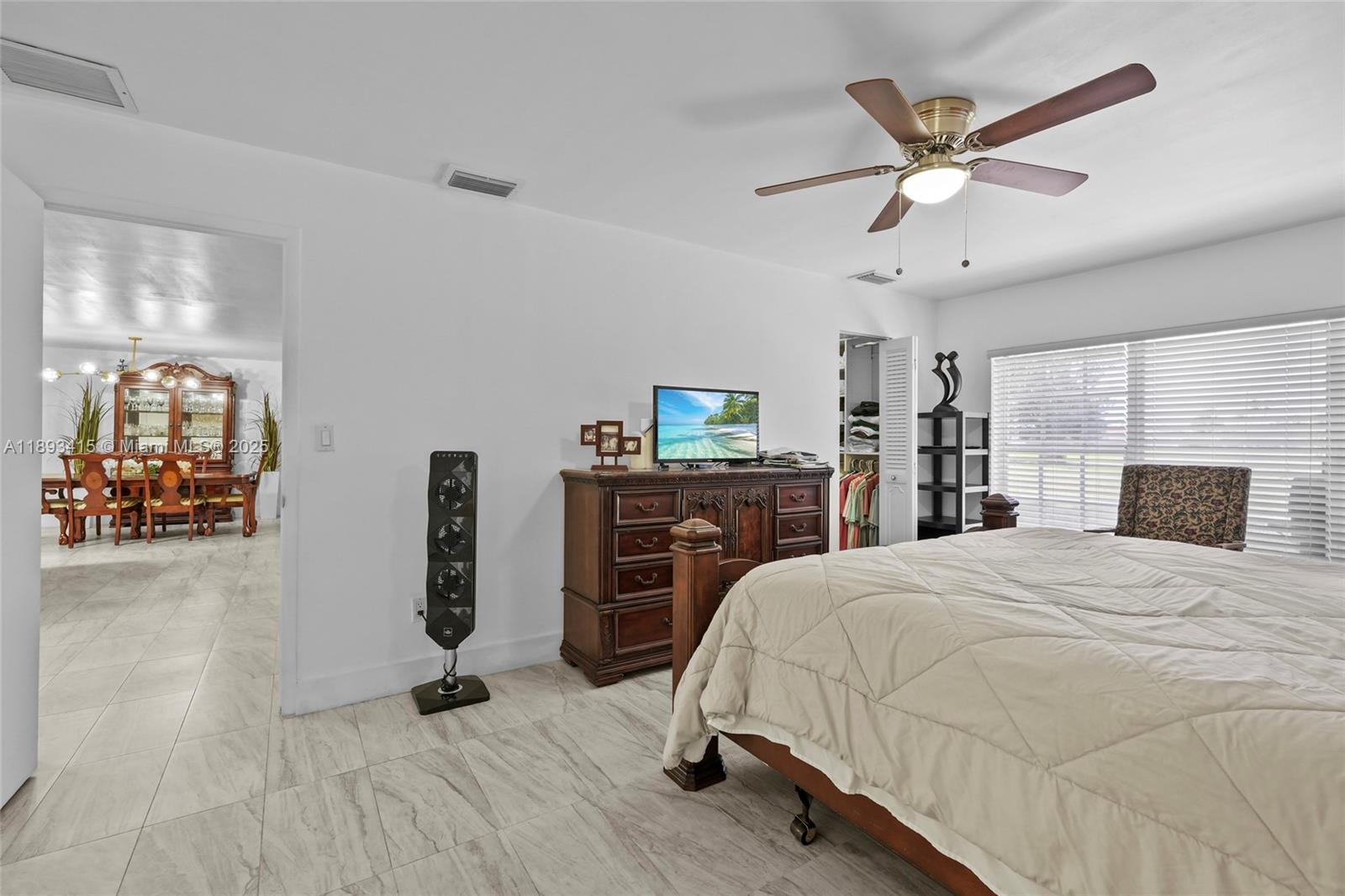COUNTRY CLUB OF MIAMI FAI - Residential