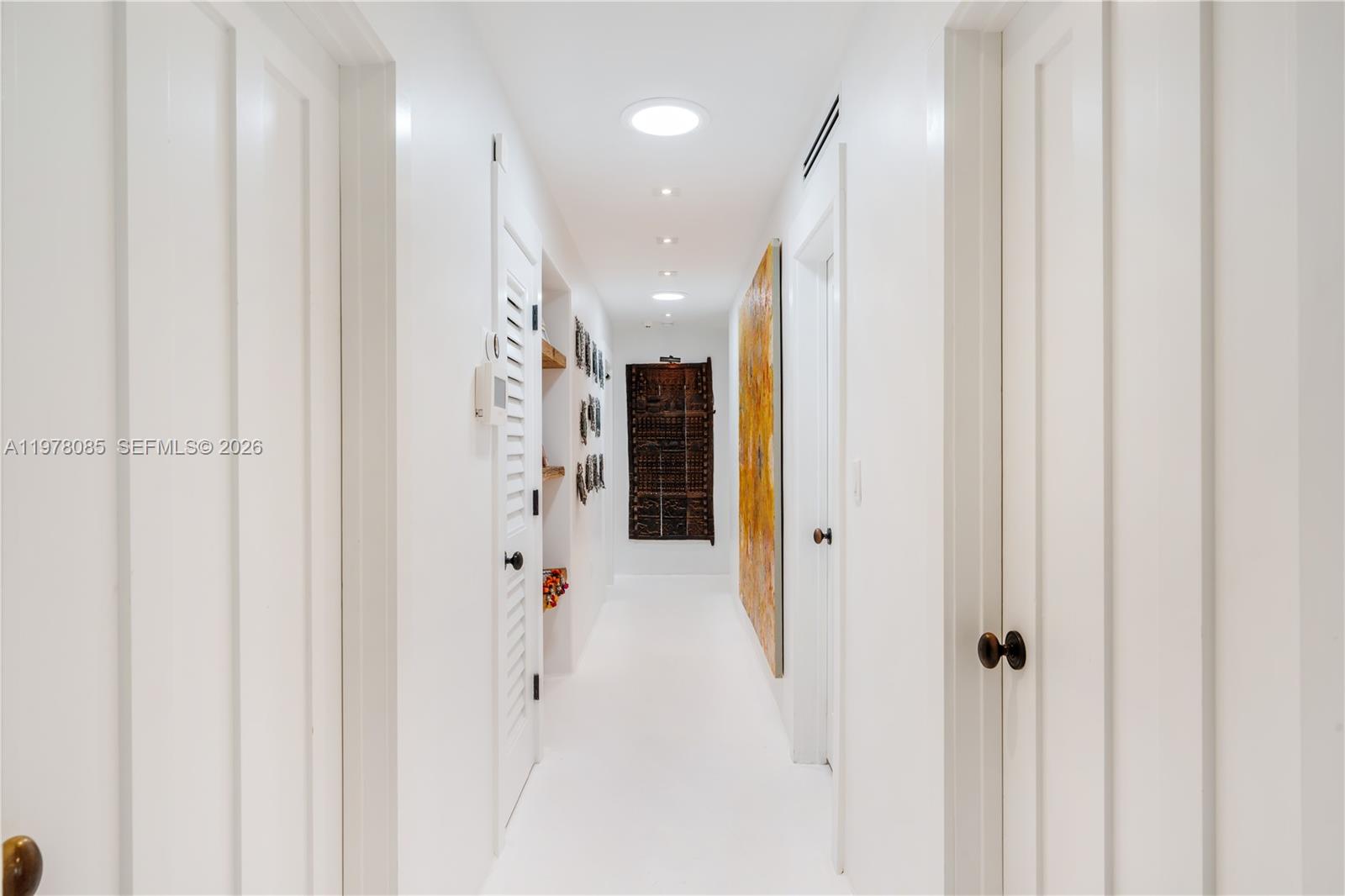 HOLIDAY COLONY - Residential