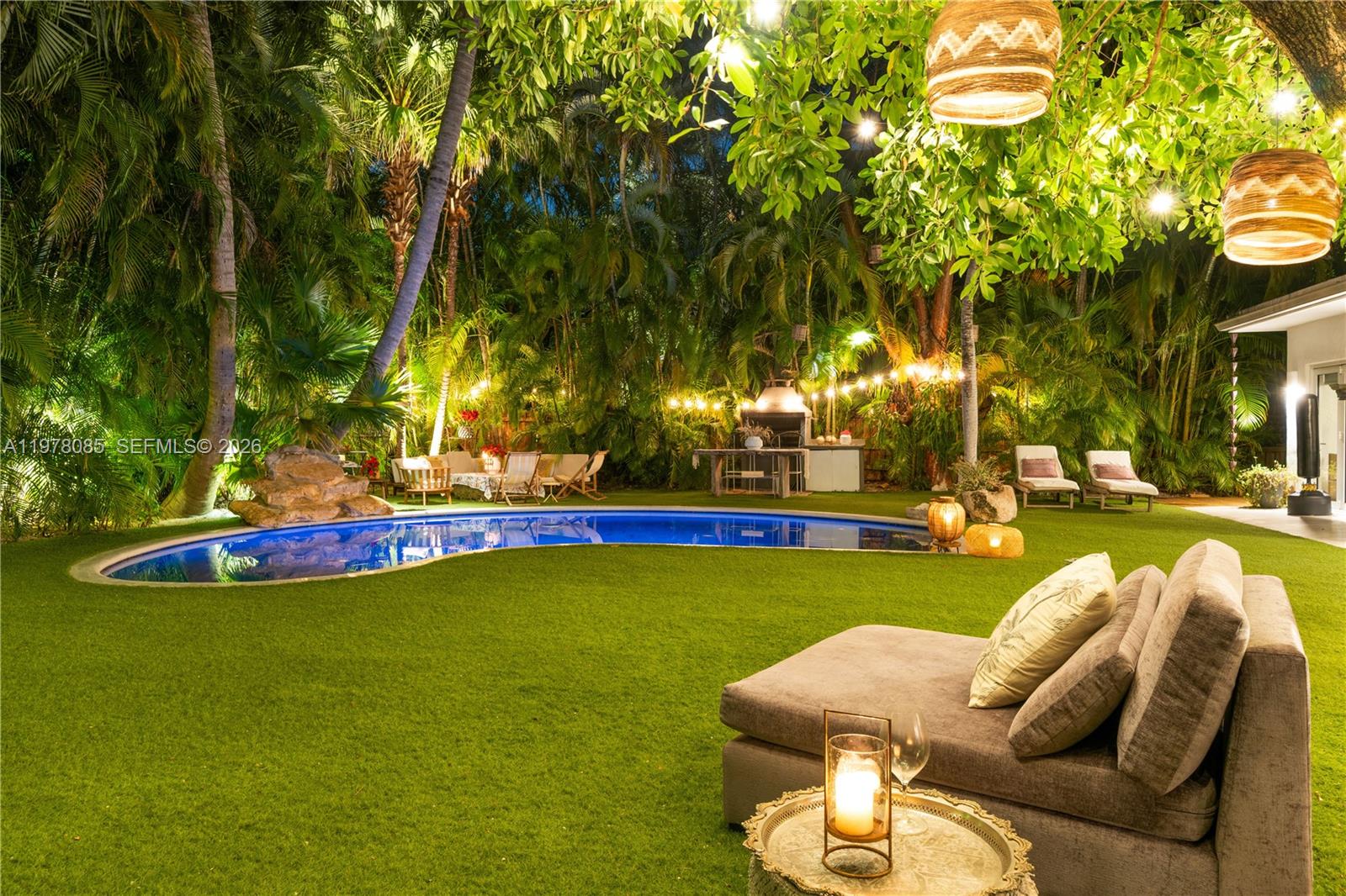 HOLIDAY COLONY - Residential