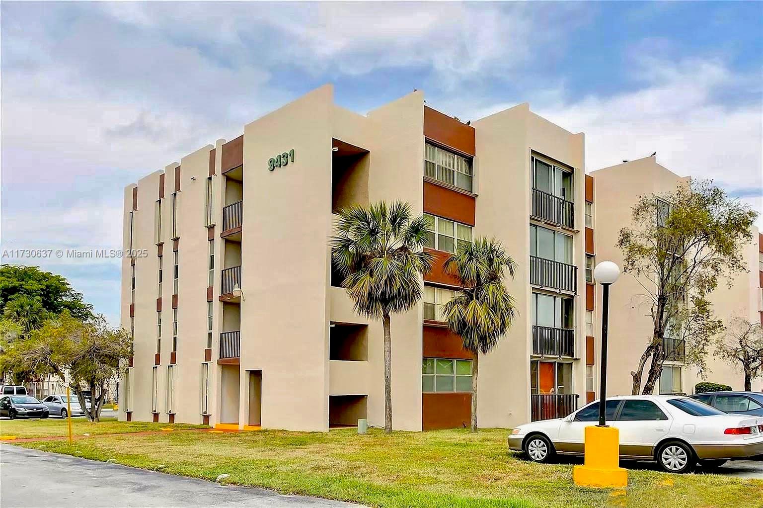 Property for Sale at 9431 Sw 4th St 412, Miami, Broward County, Florida - Bedrooms: 2 
Bathrooms: 2  - $269,000