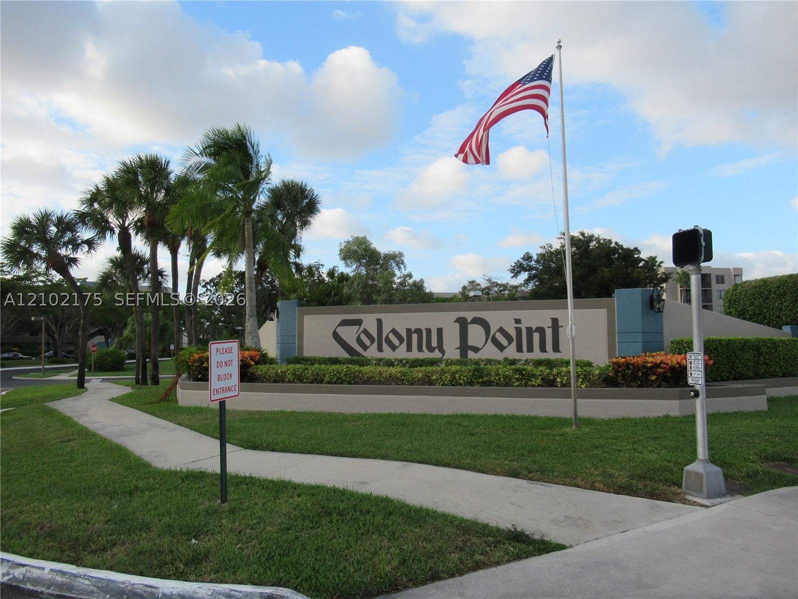 1101 Colony Point Cir