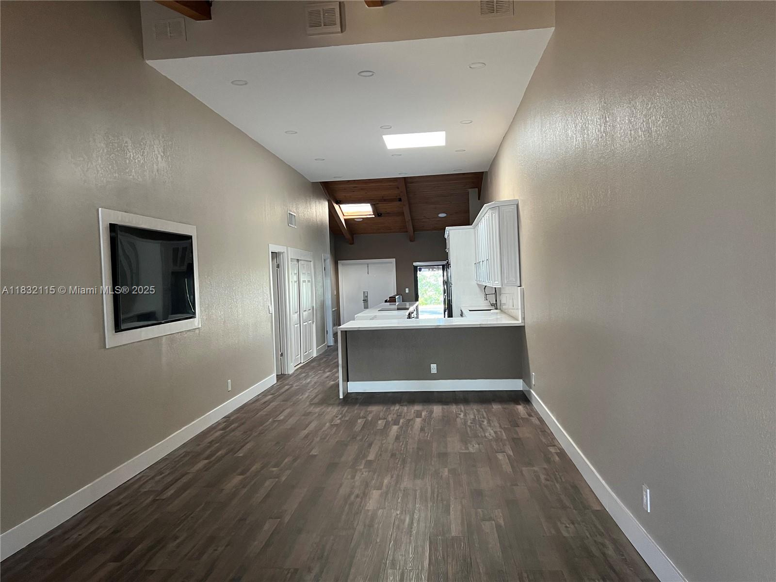 HARBOURWOOD SKETCH OF SUR - Residential Lease