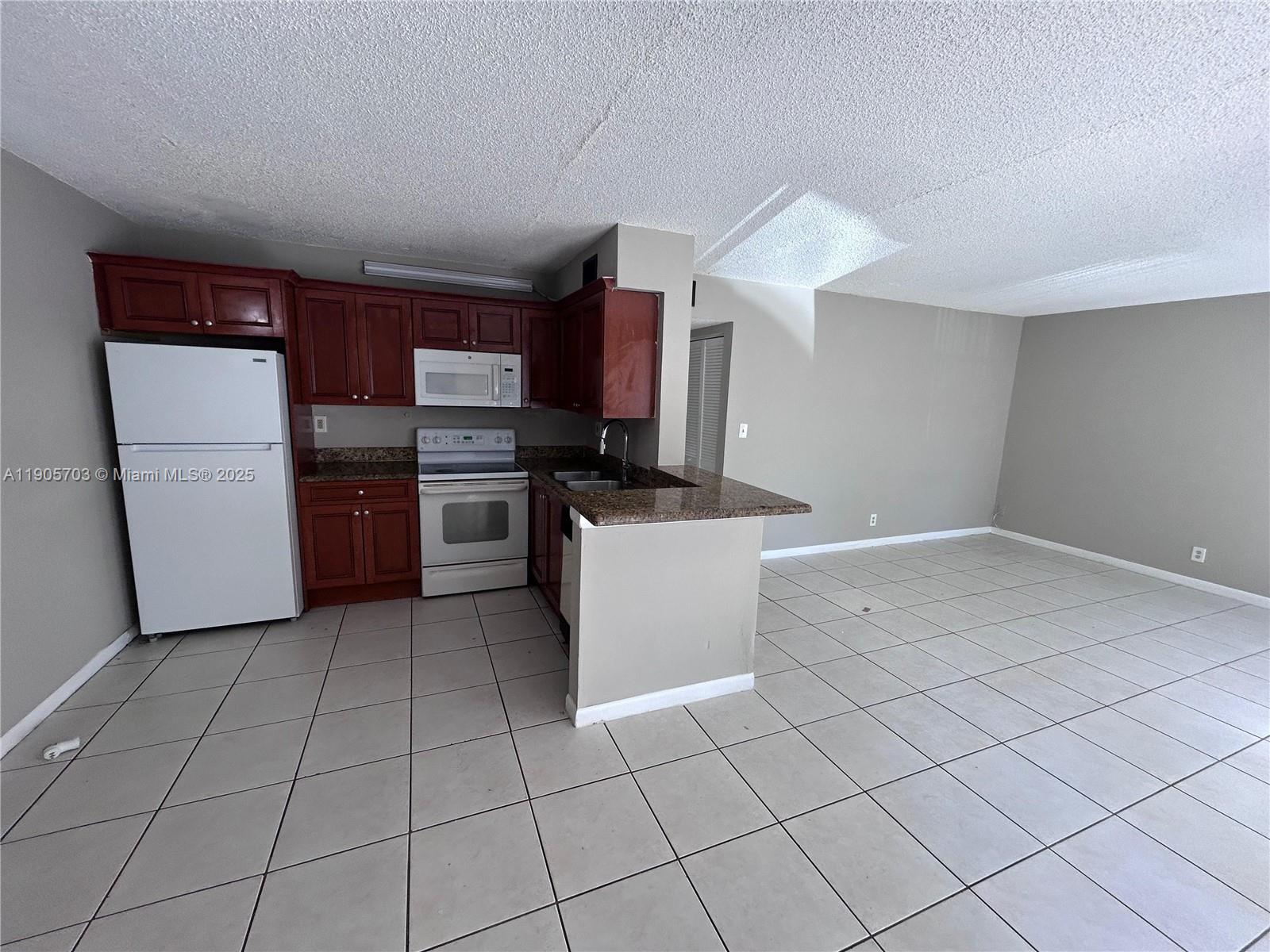 CORAL VILLAGE CONDO - Residential Lease