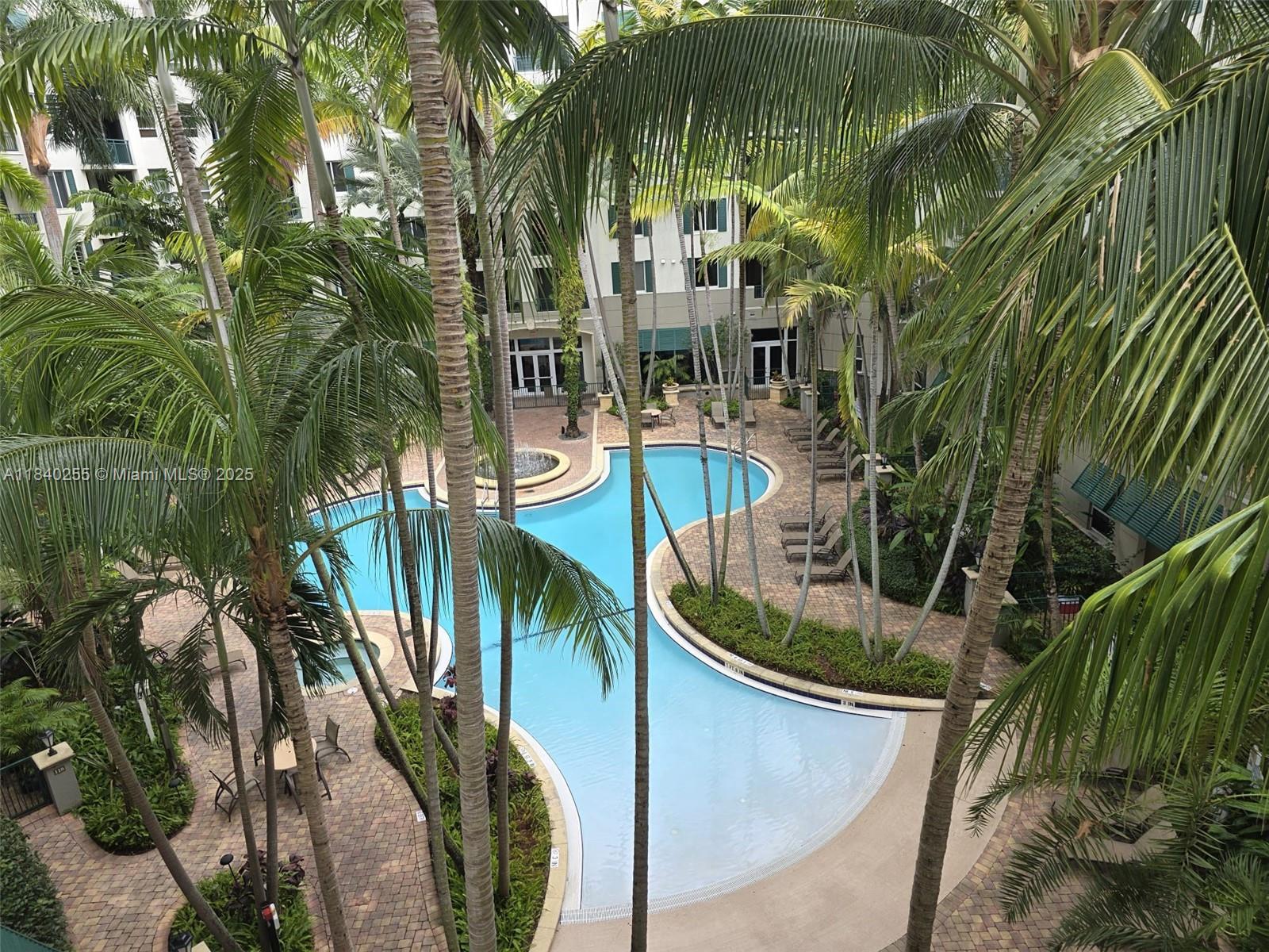 VERANDA CONDO - Residential Lease