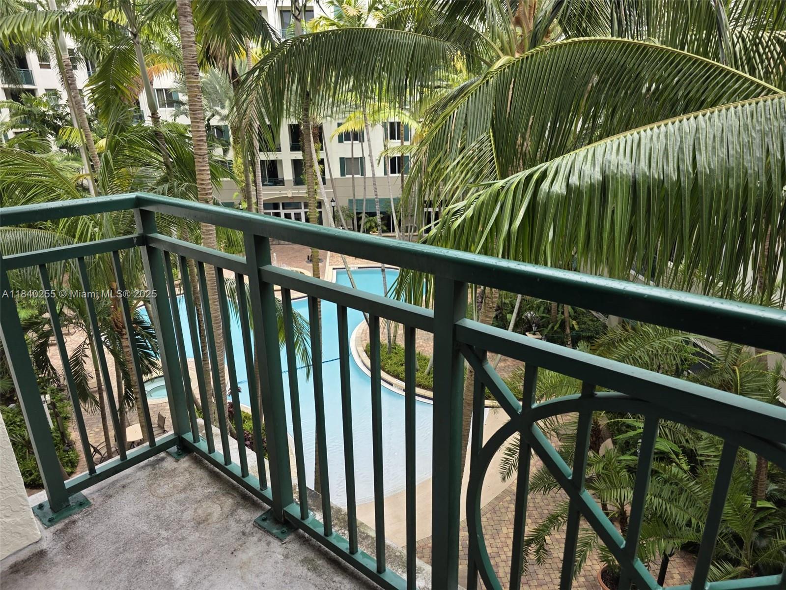 VERANDA CONDO - Residential Lease