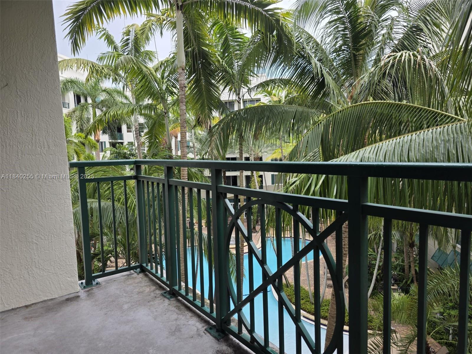 VERANDA CONDO - Residential Lease