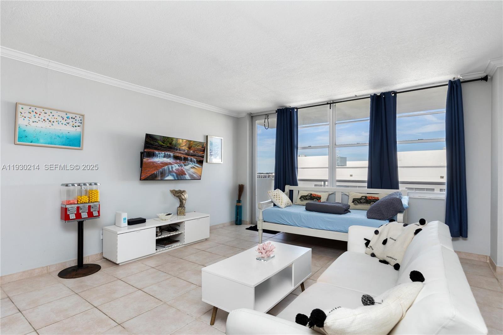 SEA AIR TOWERS CONDO - Residential