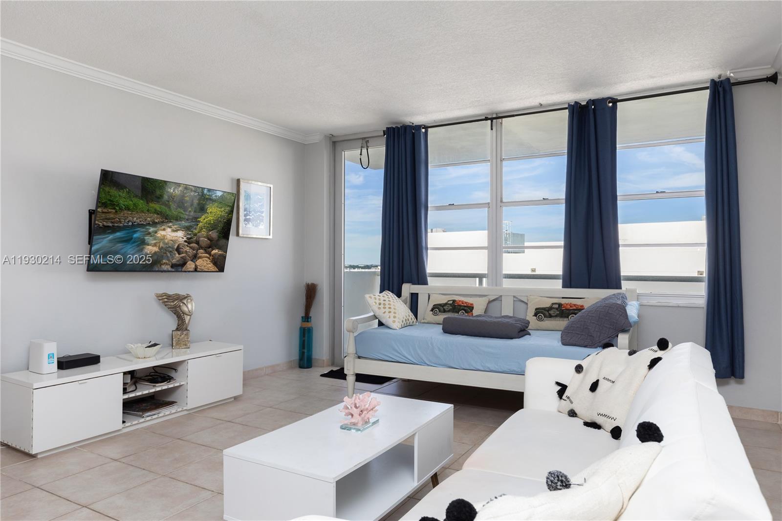 SEA AIR TOWERS CONDO - Residential