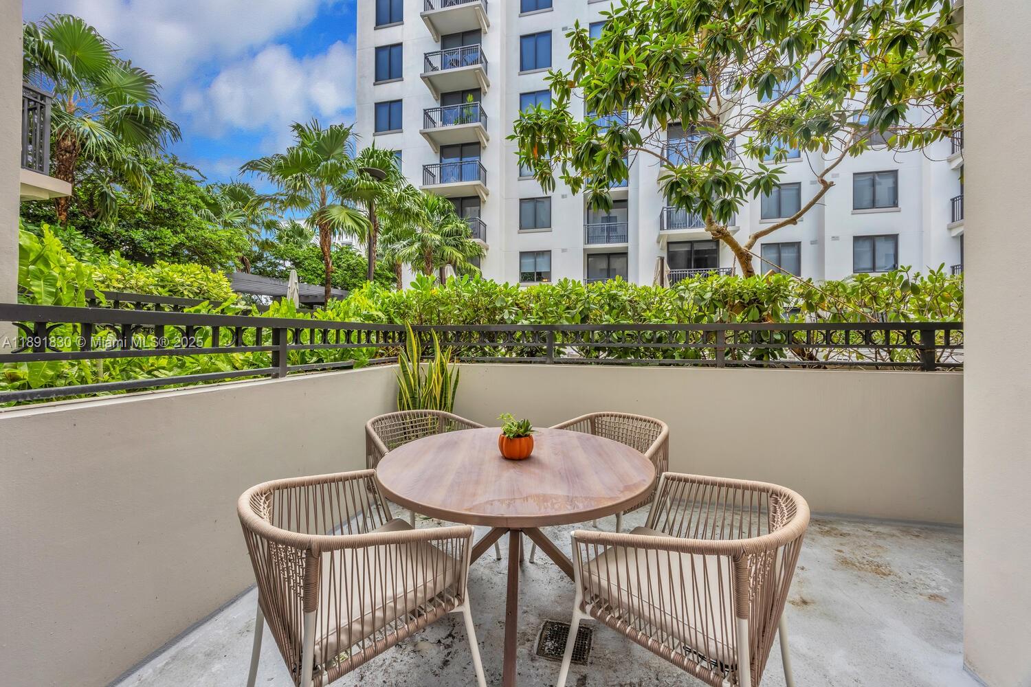 MERRICK MANOR CONDO - Residential