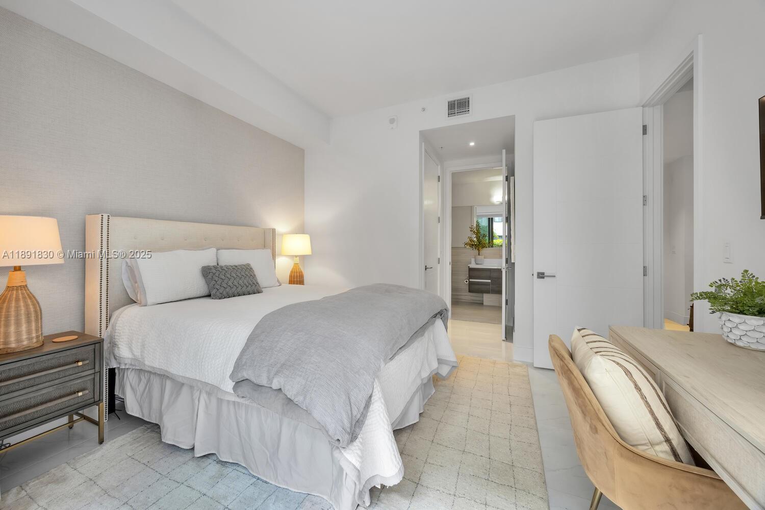 MERRICK MANOR CONDO - Residential