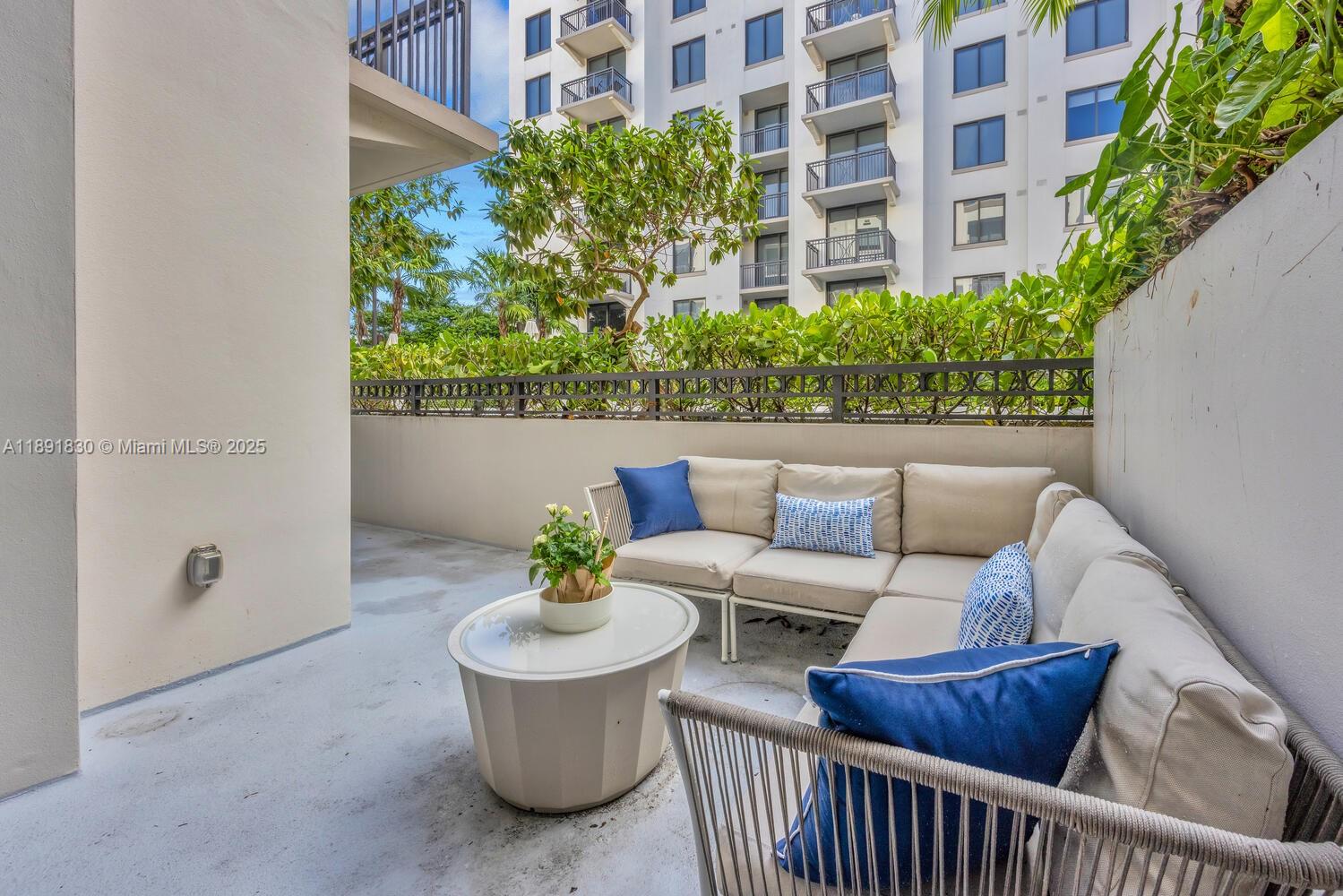 MERRICK MANOR CONDO - Residential