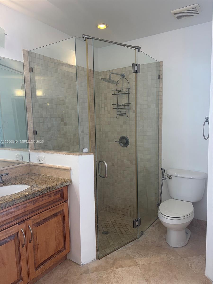 DORAL ISLES CAYMAN - Residential Lease