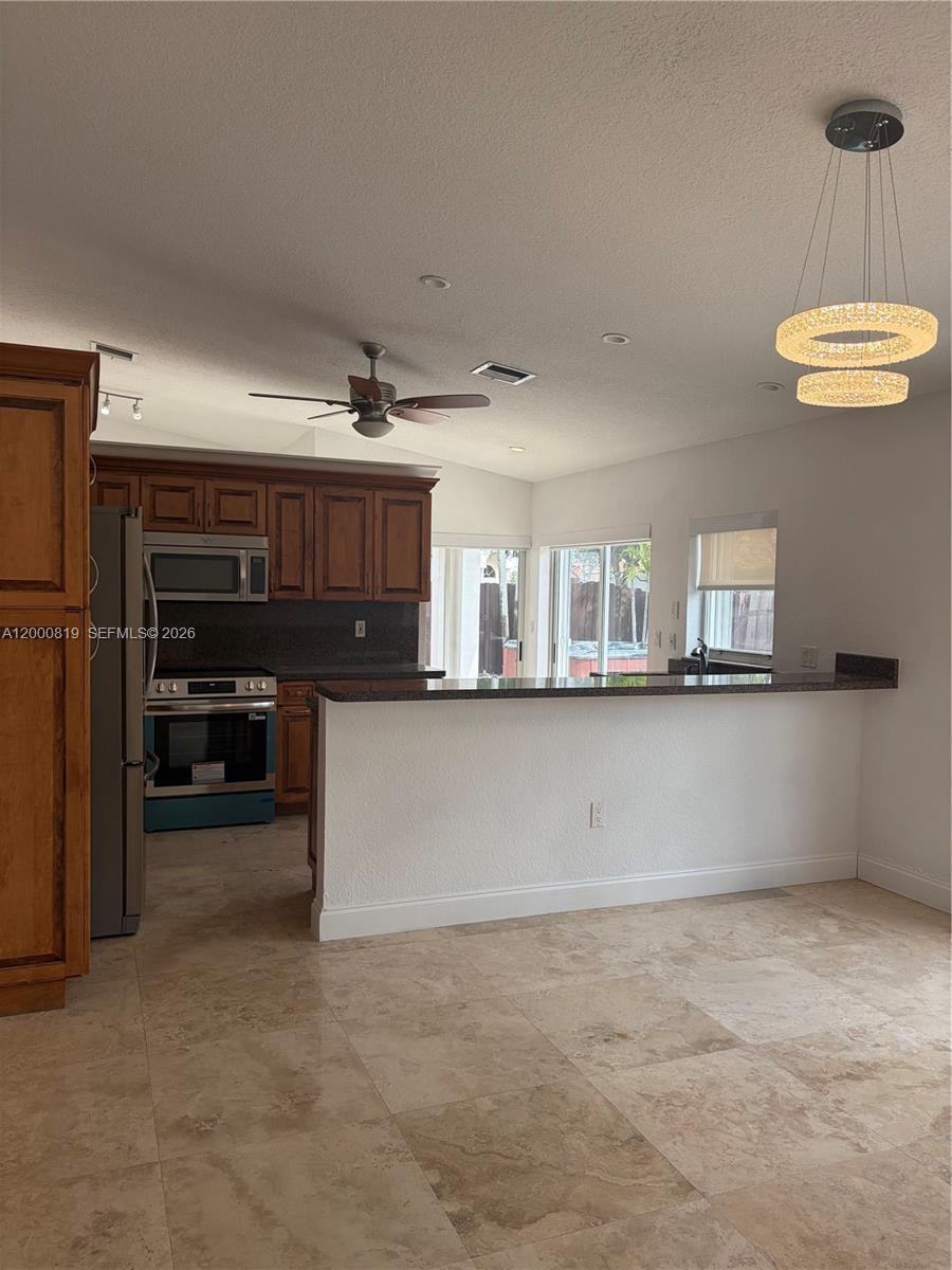 DORAL ISLES CAYMAN - Residential Lease