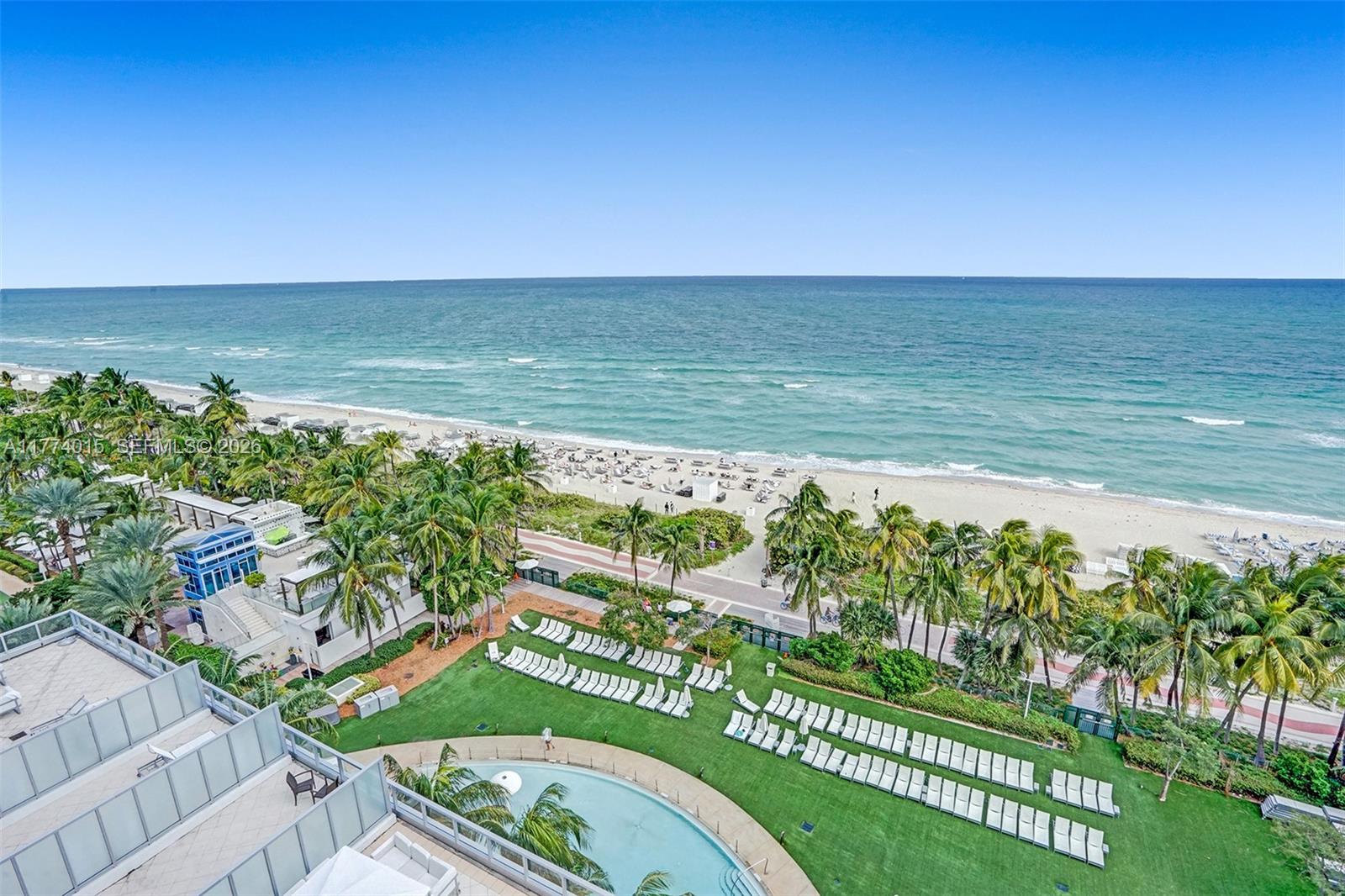 FONTAINEBLEAU III - Residential