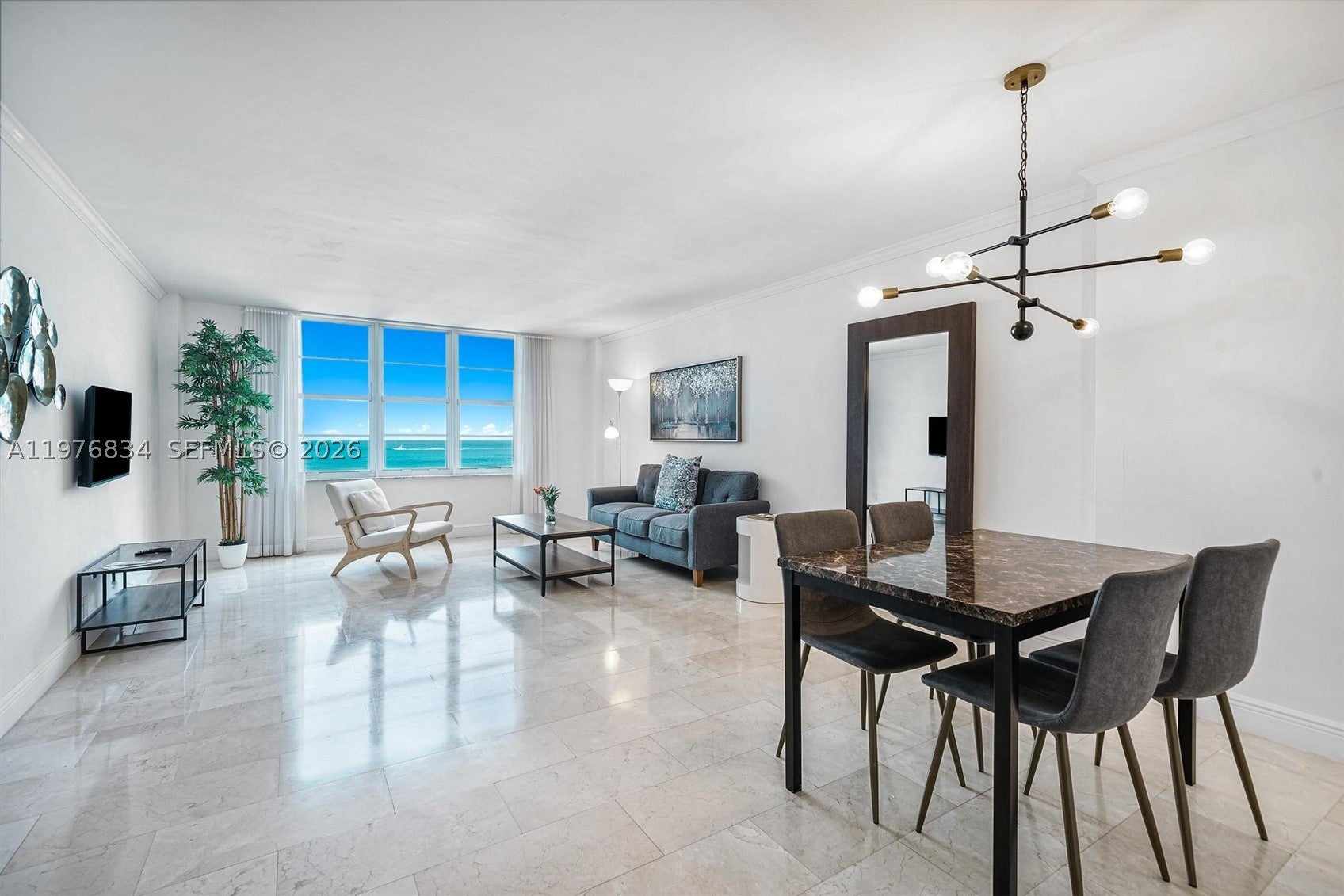 5101 Collins Ave 11L