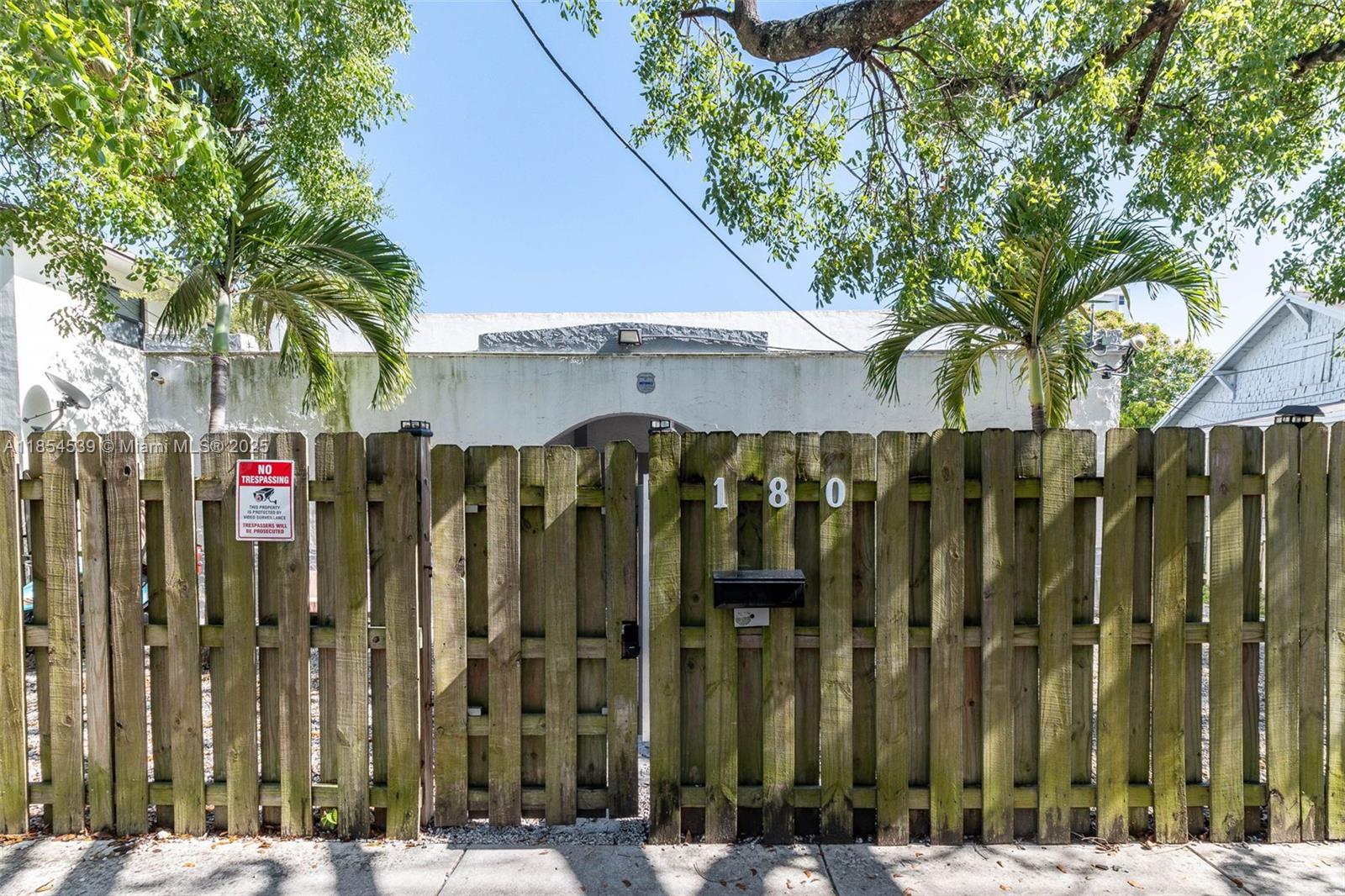 180 NW 59th St