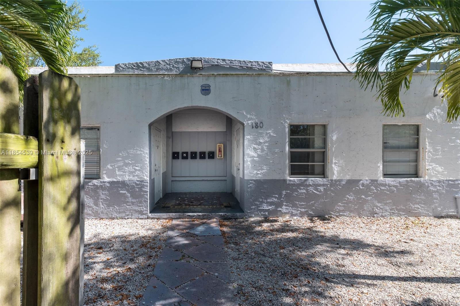180 NW 59th St