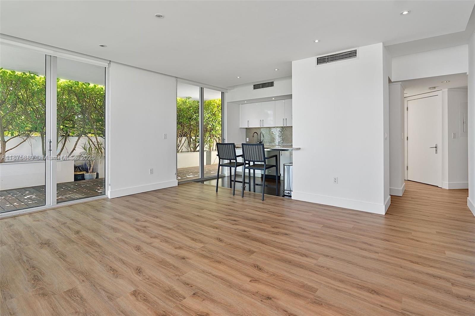 IOS ON THE BAY CONDO - Residential