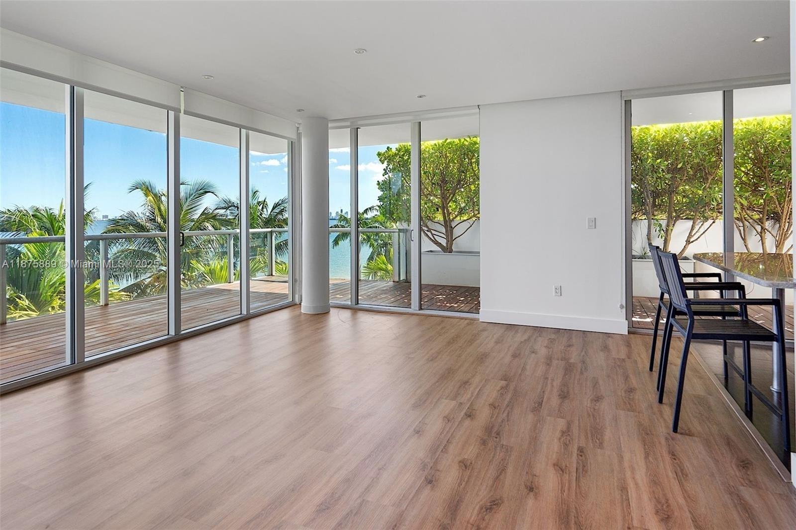 IOS ON THE BAY CONDO - Residential