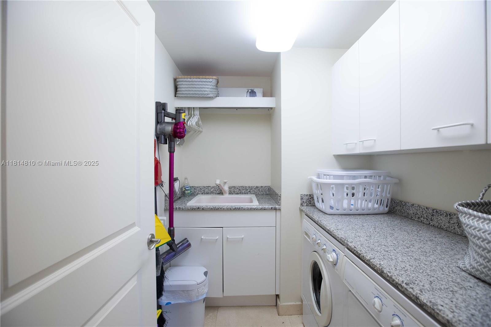 BELLAMARE AT WILLIAMS ISLA - Residential Lease