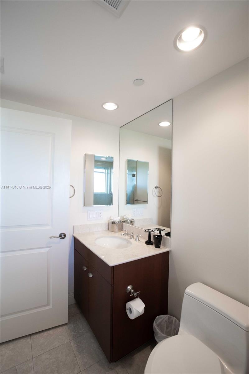 BELLAMARE AT WILLIAMS ISLA - Residential Lease