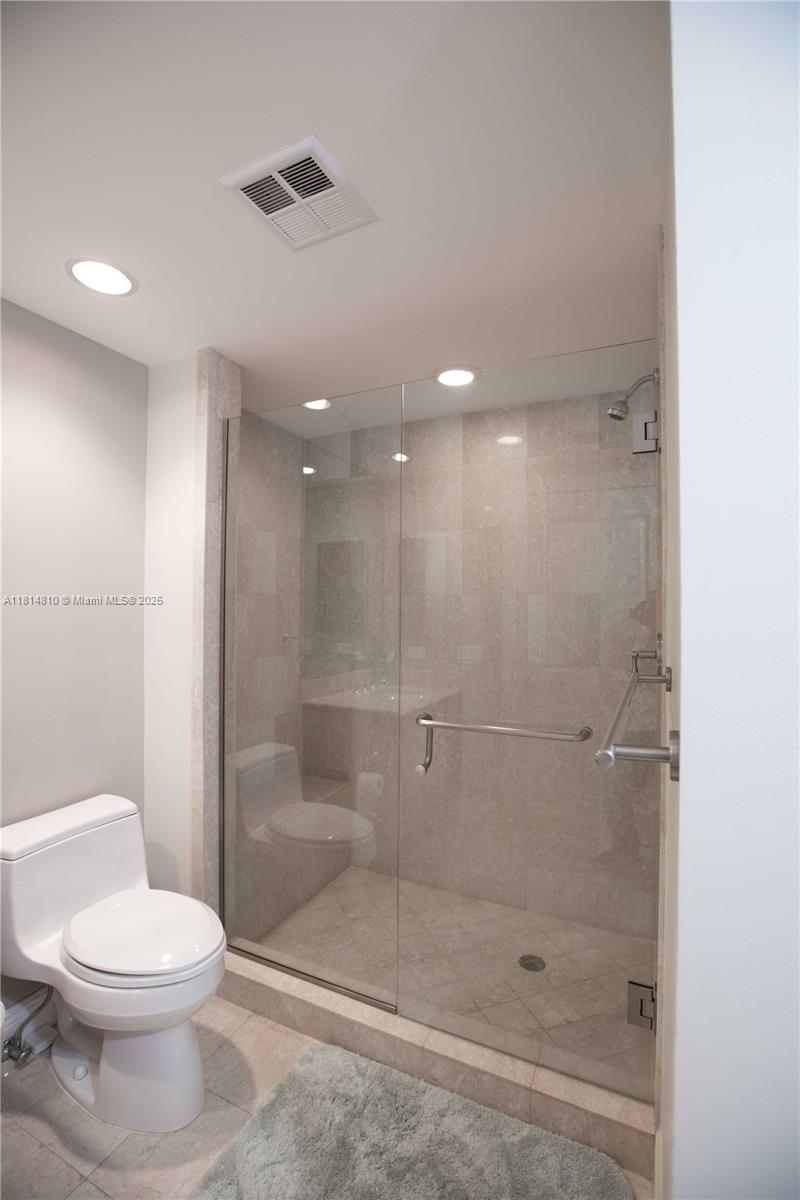 BELLAMARE AT WILLIAMS ISLA - Residential Lease