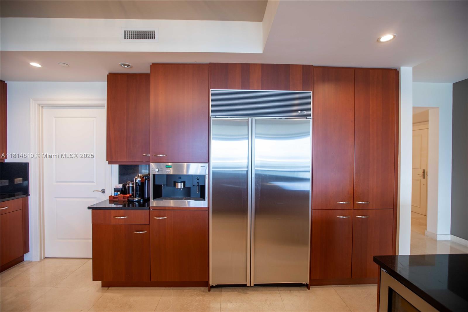 BELLAMARE AT WILLIAMS ISLA - Residential Lease