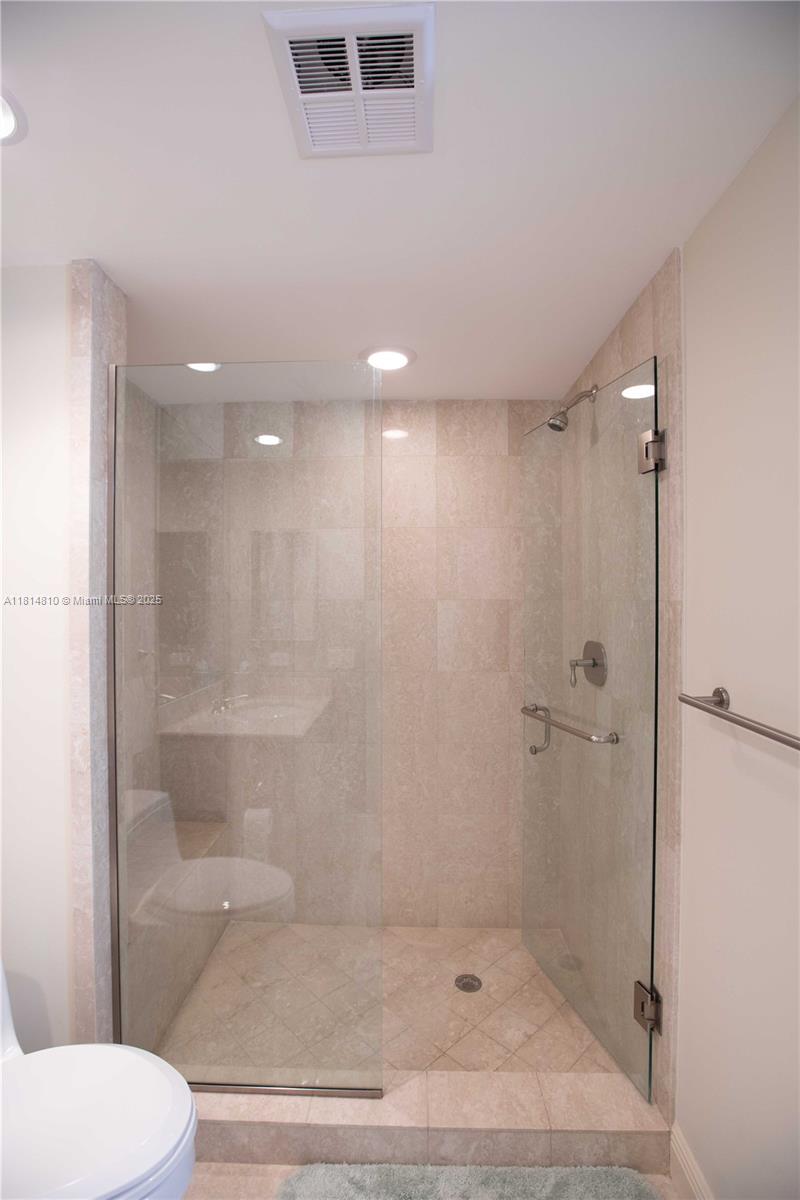 BELLAMARE AT WILLIAMS ISLA - Residential Lease