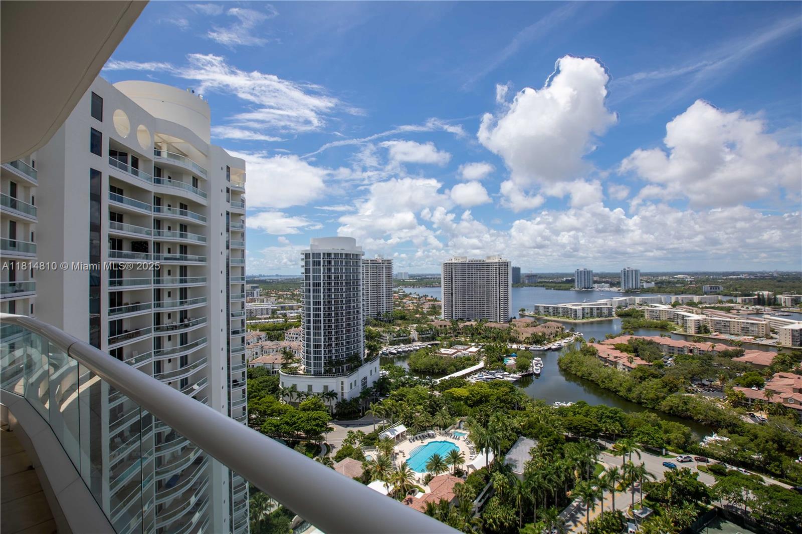 BELLAMARE AT WILLIAMS ISLA - Residential Lease