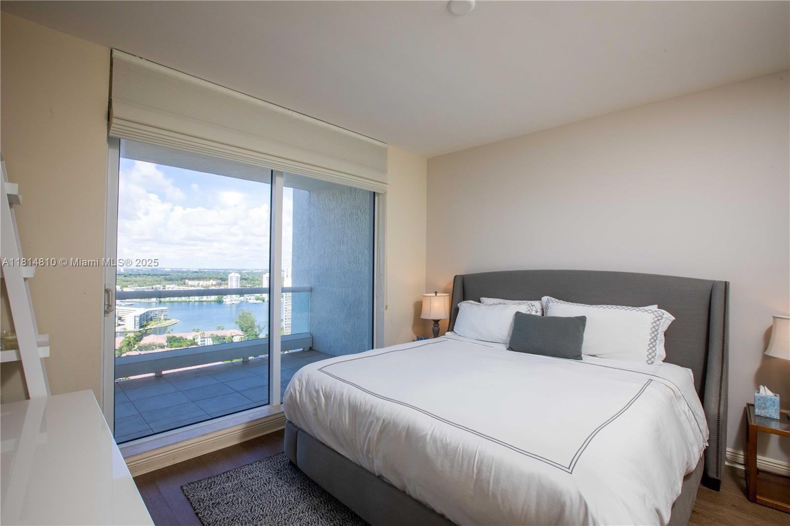 BELLAMARE AT WILLIAMS ISLA - Residential Lease