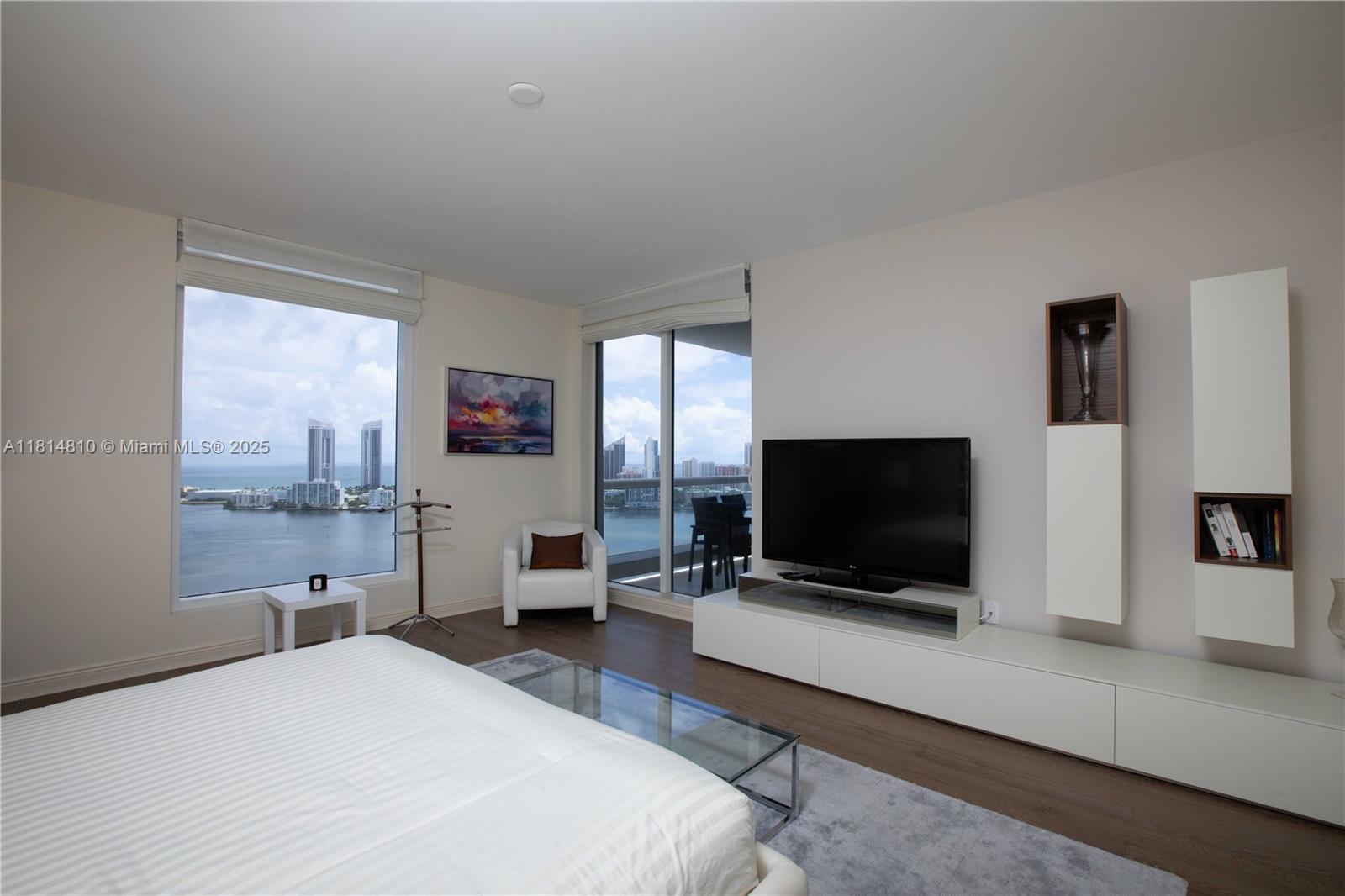 BELLAMARE AT WILLIAMS ISLA - Residential Lease