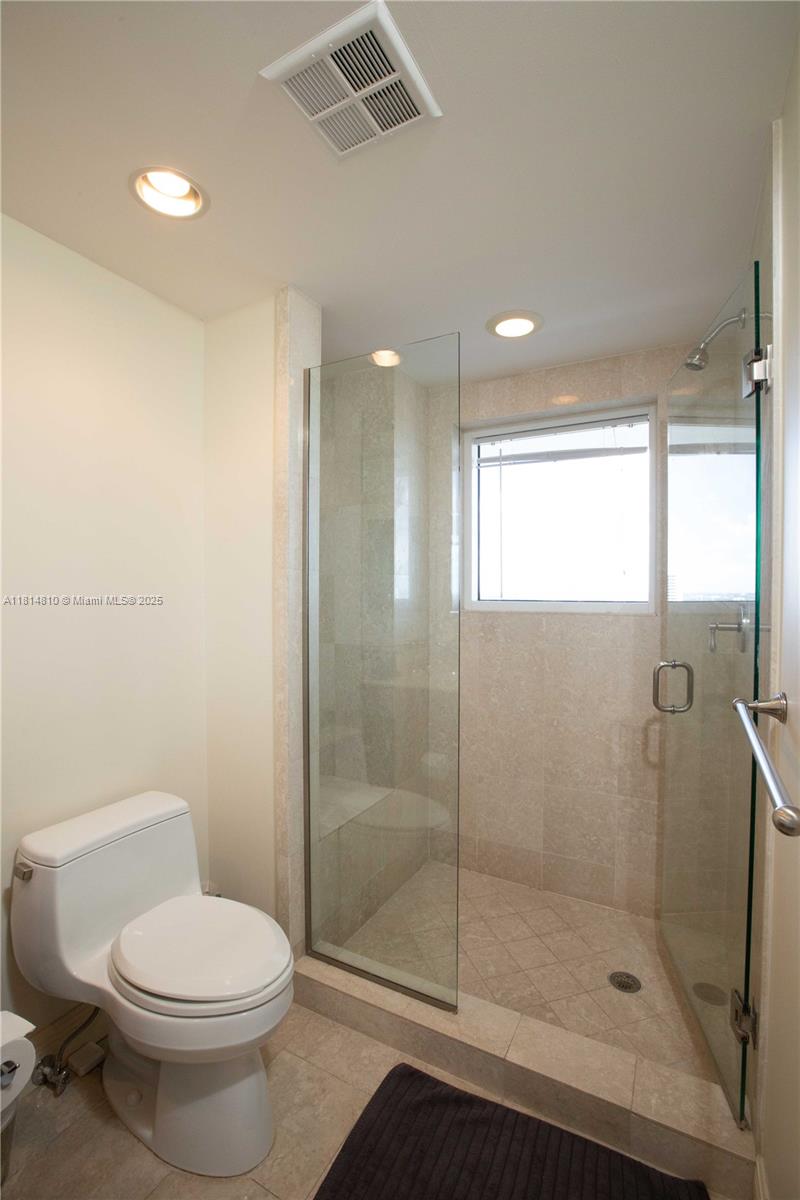 BELLAMARE AT WILLIAMS ISLA - Residential Lease