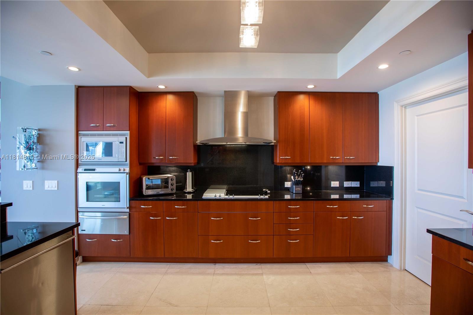 BELLAMARE AT WILLIAMS ISLA - Residential Lease