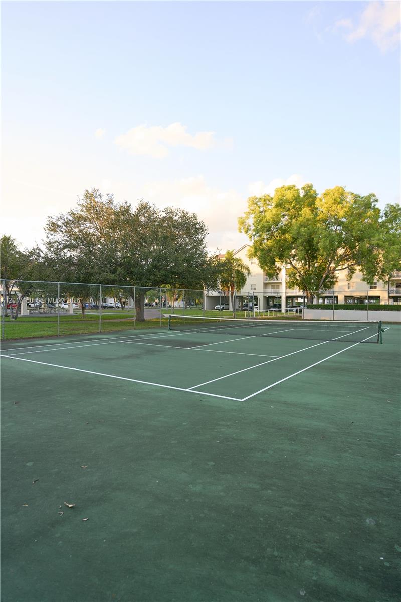 SAGA BAY GARDENS CONDO - Residential