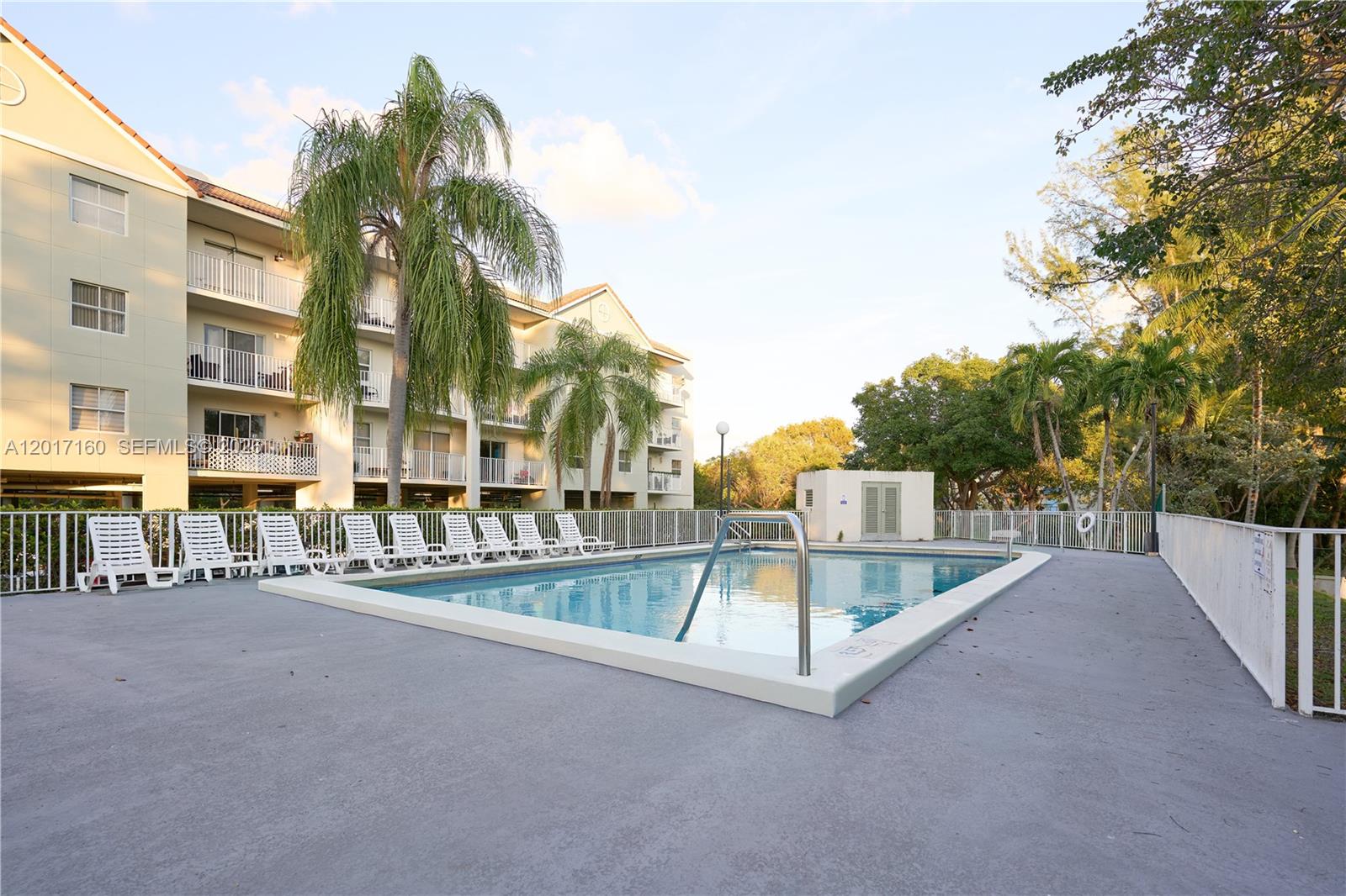 SAGA BAY GARDENS CONDO - Residential