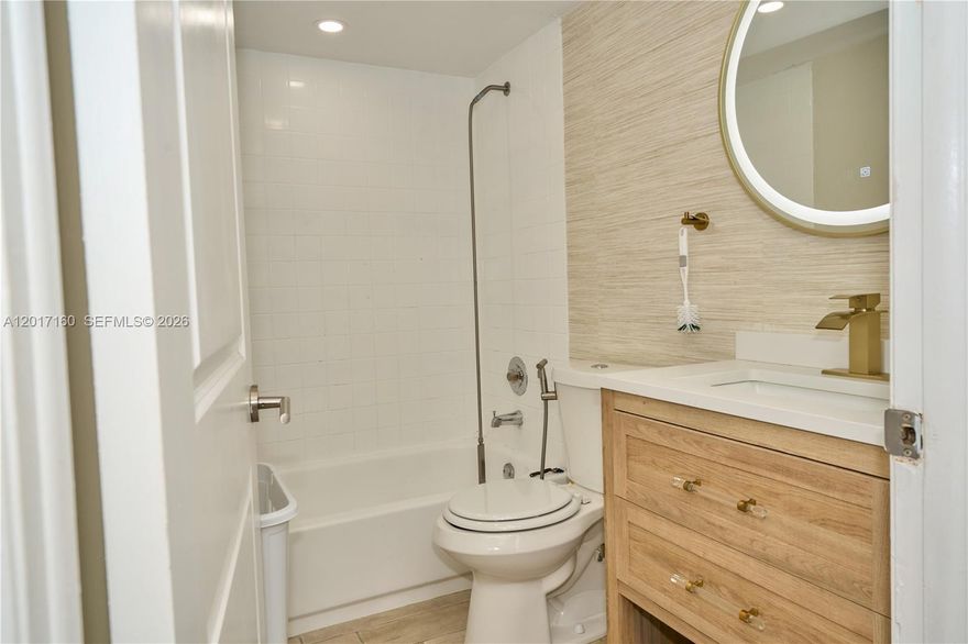 Charming 1 bedroom and 1 bath condo located in the heart of Cutler Bay. Recently renovated and well-maintained unit offers a comfortable and functional layout. Enjoy a bright living space, spacious bedroom, and a convenient location close to shopping, dining, and major highways. A great opportunity to own in a growing and desirable community. This Condo has reserves, 5% down payment financing available.