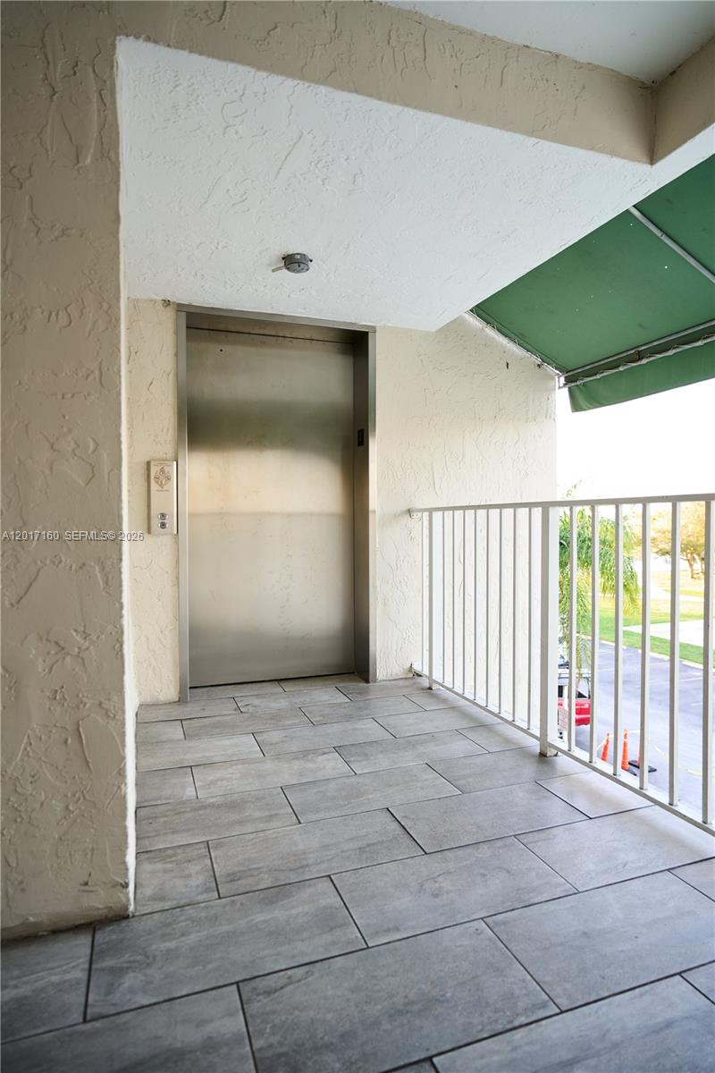 SAGA BAY GARDENS CONDO - Residential