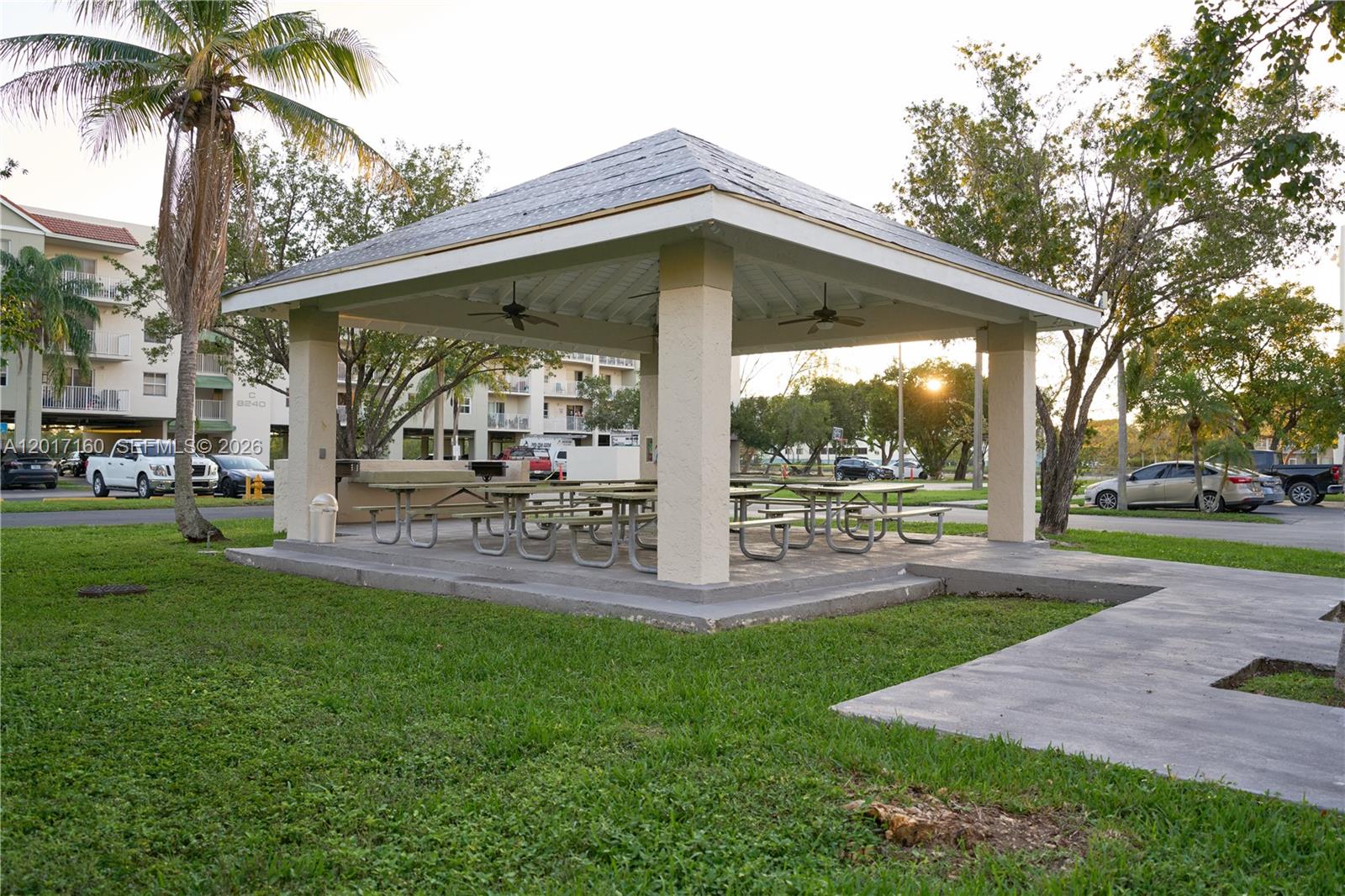 SAGA BAY GARDENS CONDO - Residential