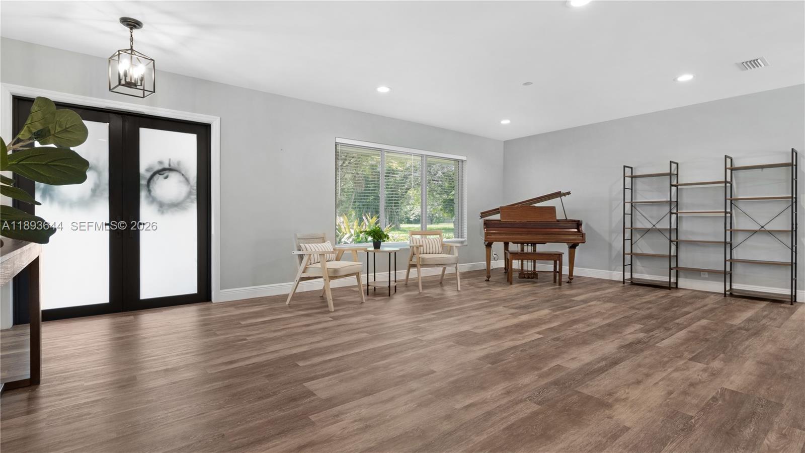 UNPLATTED - Residential